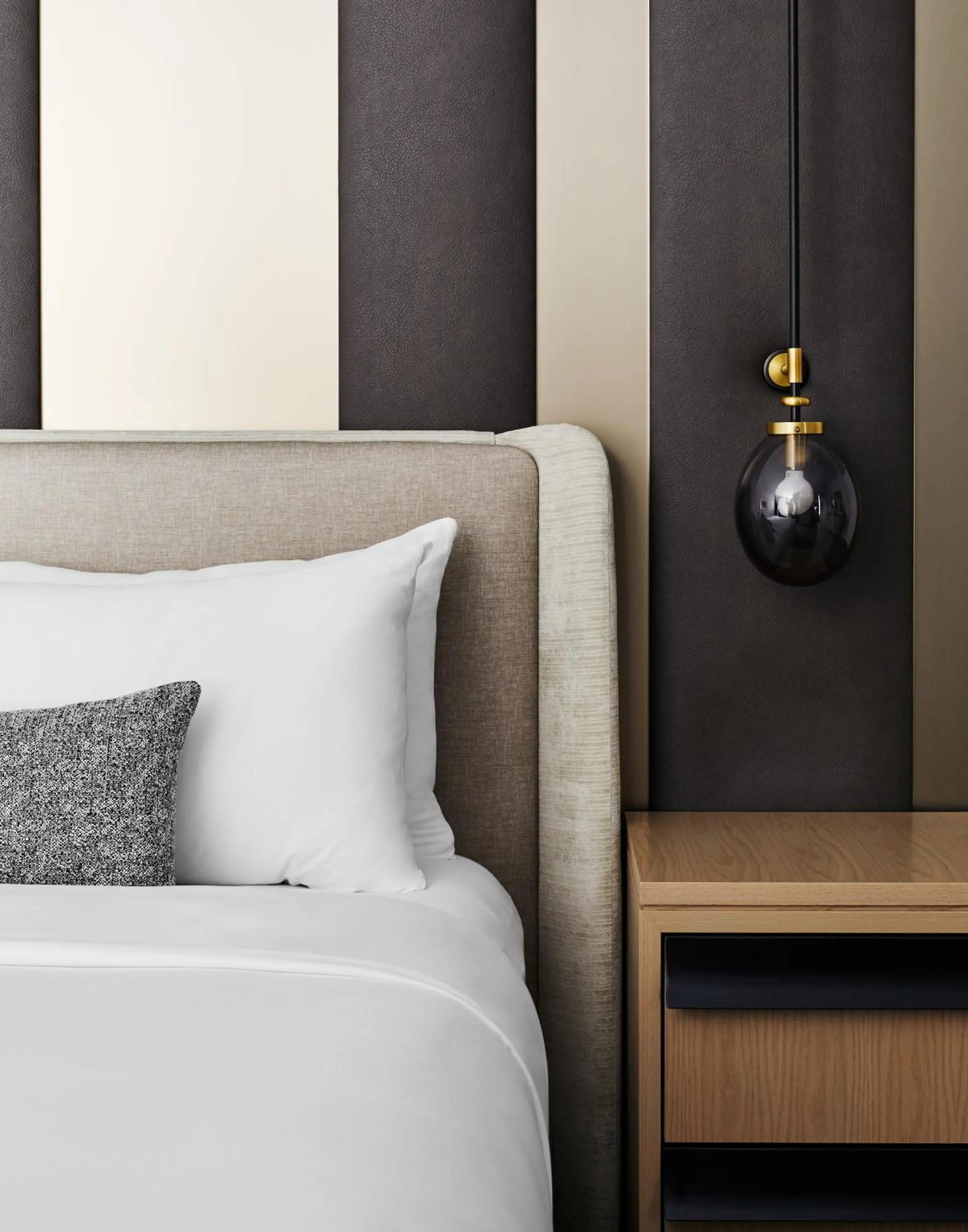 Bed in The Luxury Collection Hotel Manhattan Midtown