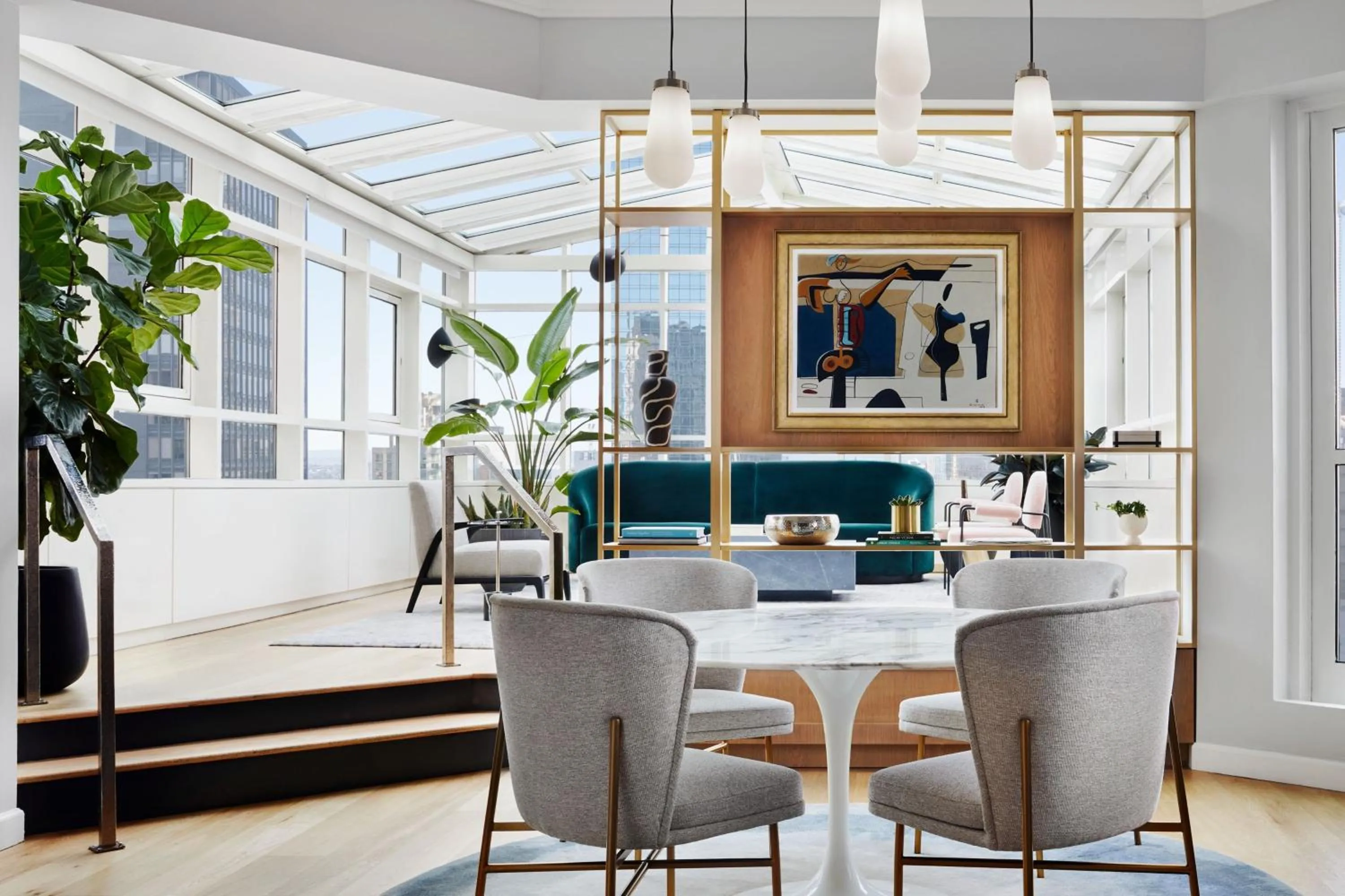 Bedroom in The Luxury Collection Hotel Manhattan Midtown