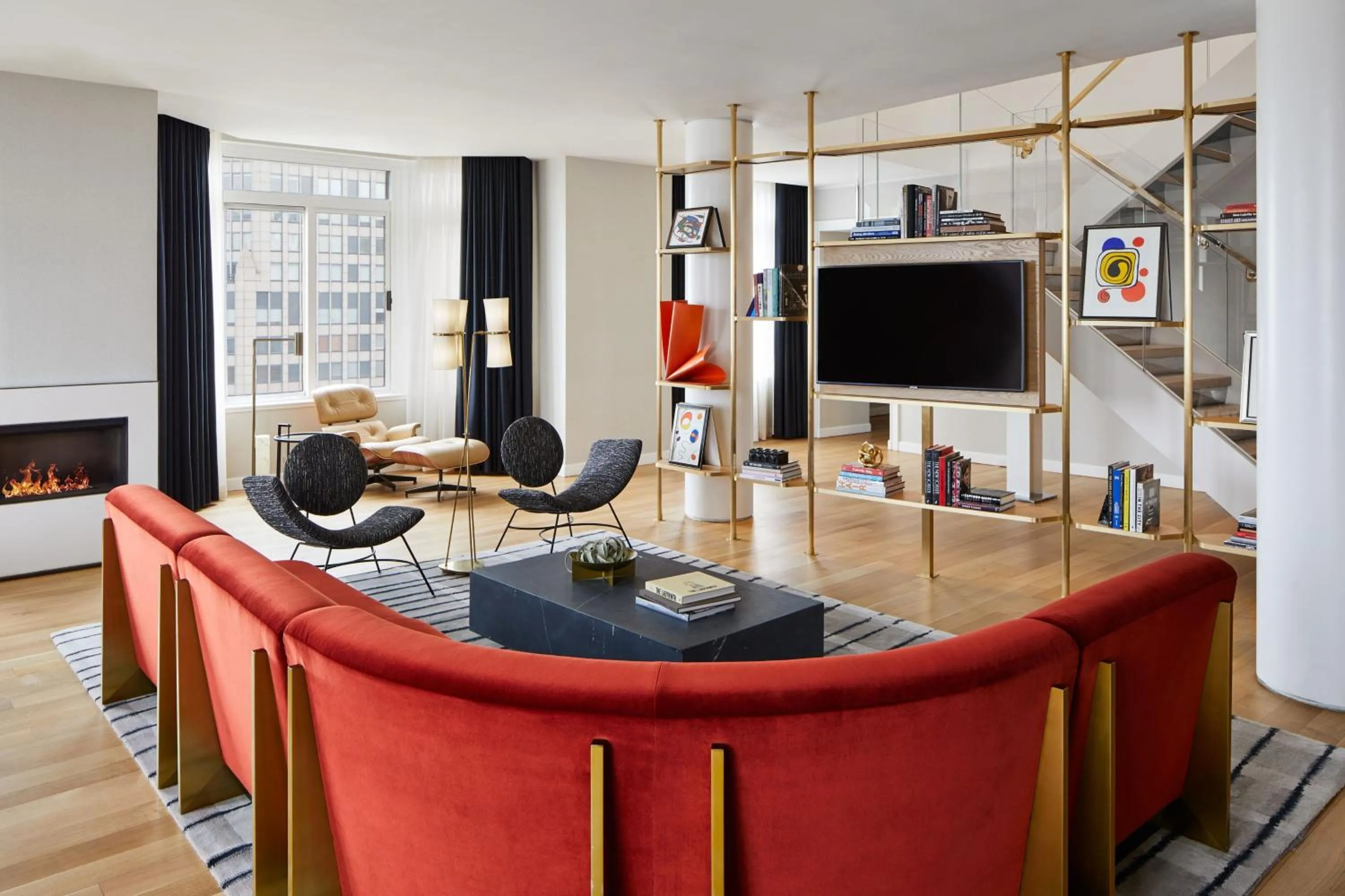 Bedroom in The Luxury Collection Hotel Manhattan Midtown