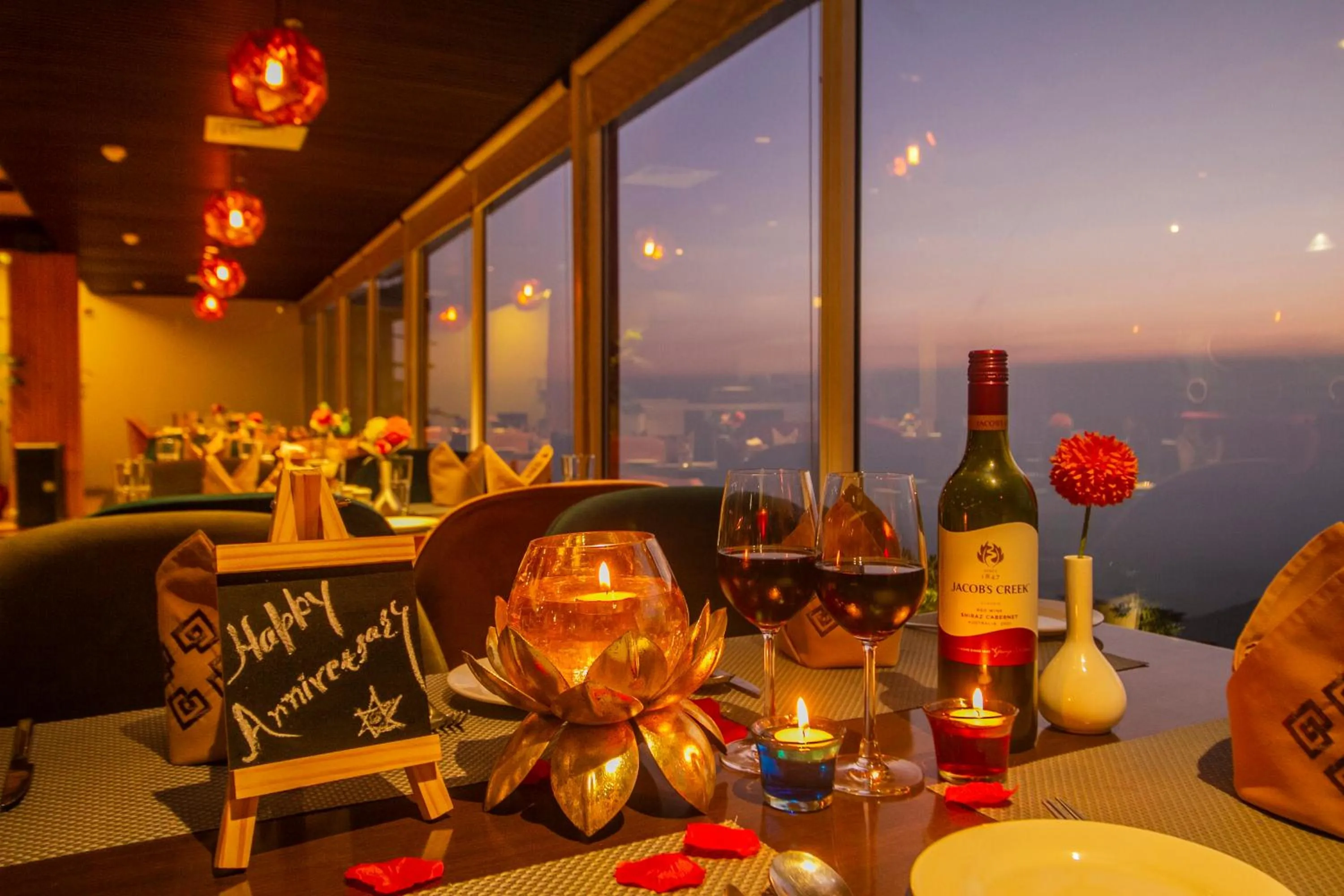 Restaurant/places to eat in Amritara Surya - A Luxury Spa Retreat