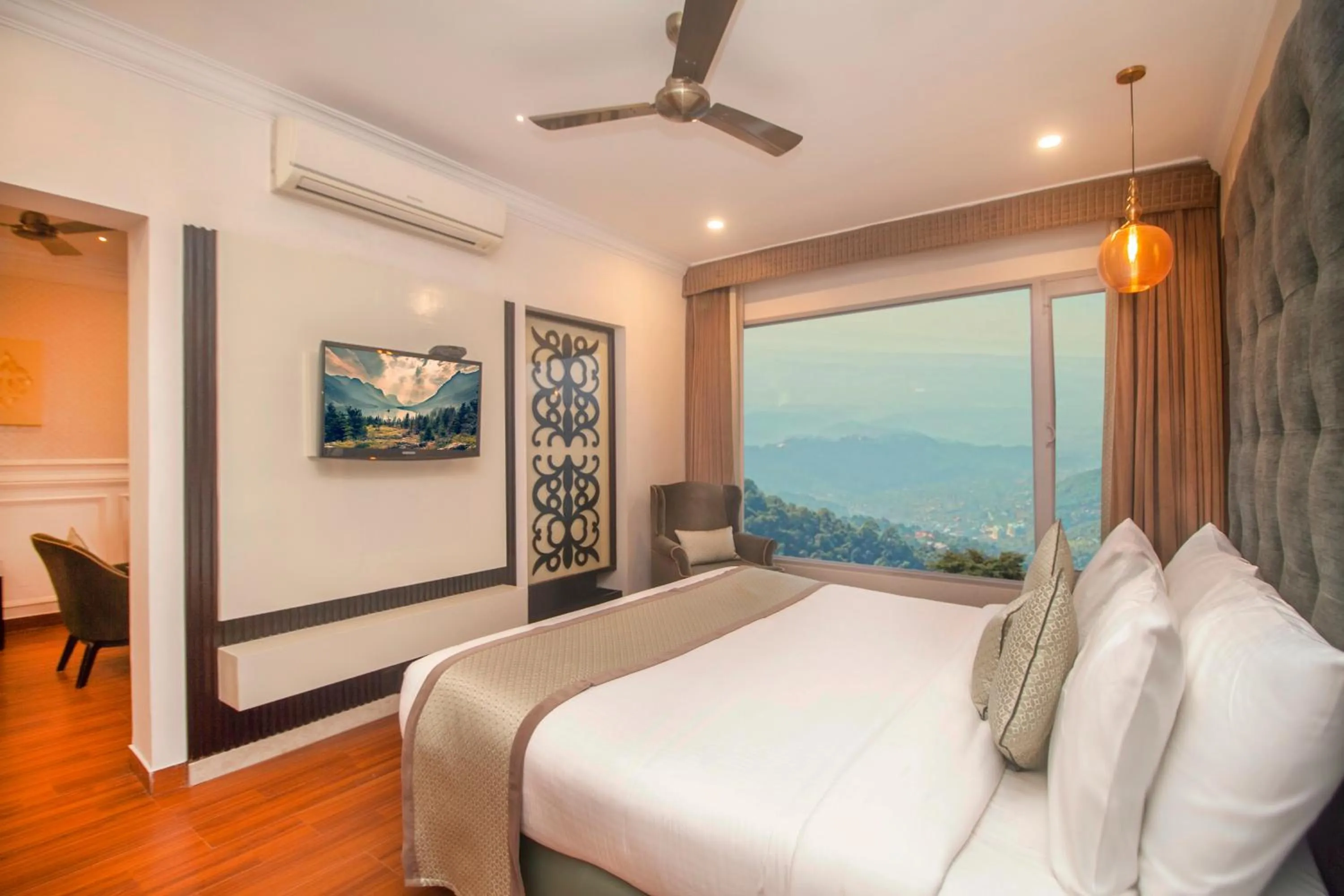 View (from property/room), Bed in Amritara Surya - A Luxury Spa Retreat