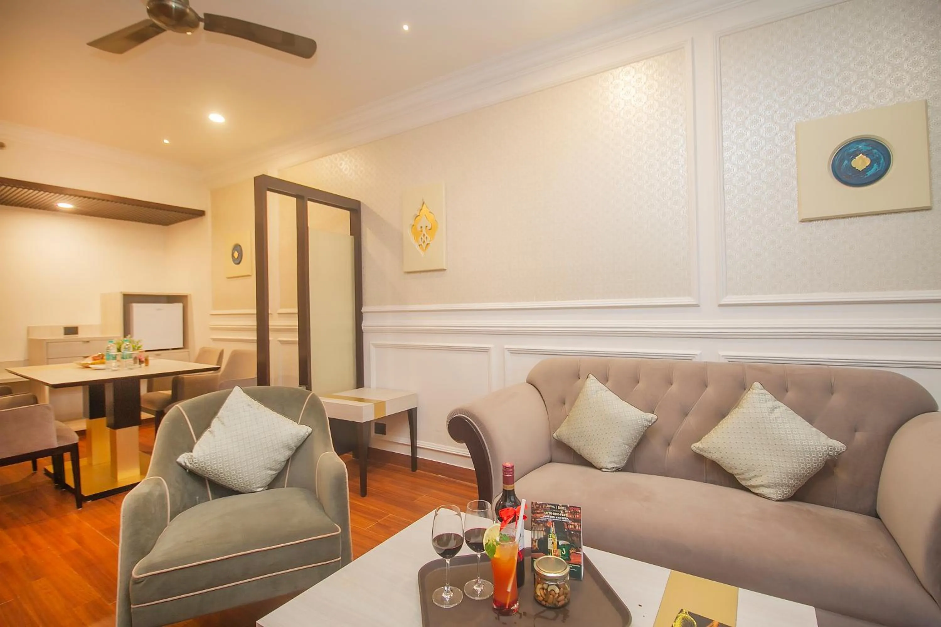 Living room in Amritara Surya - A Luxury Spa Retreat