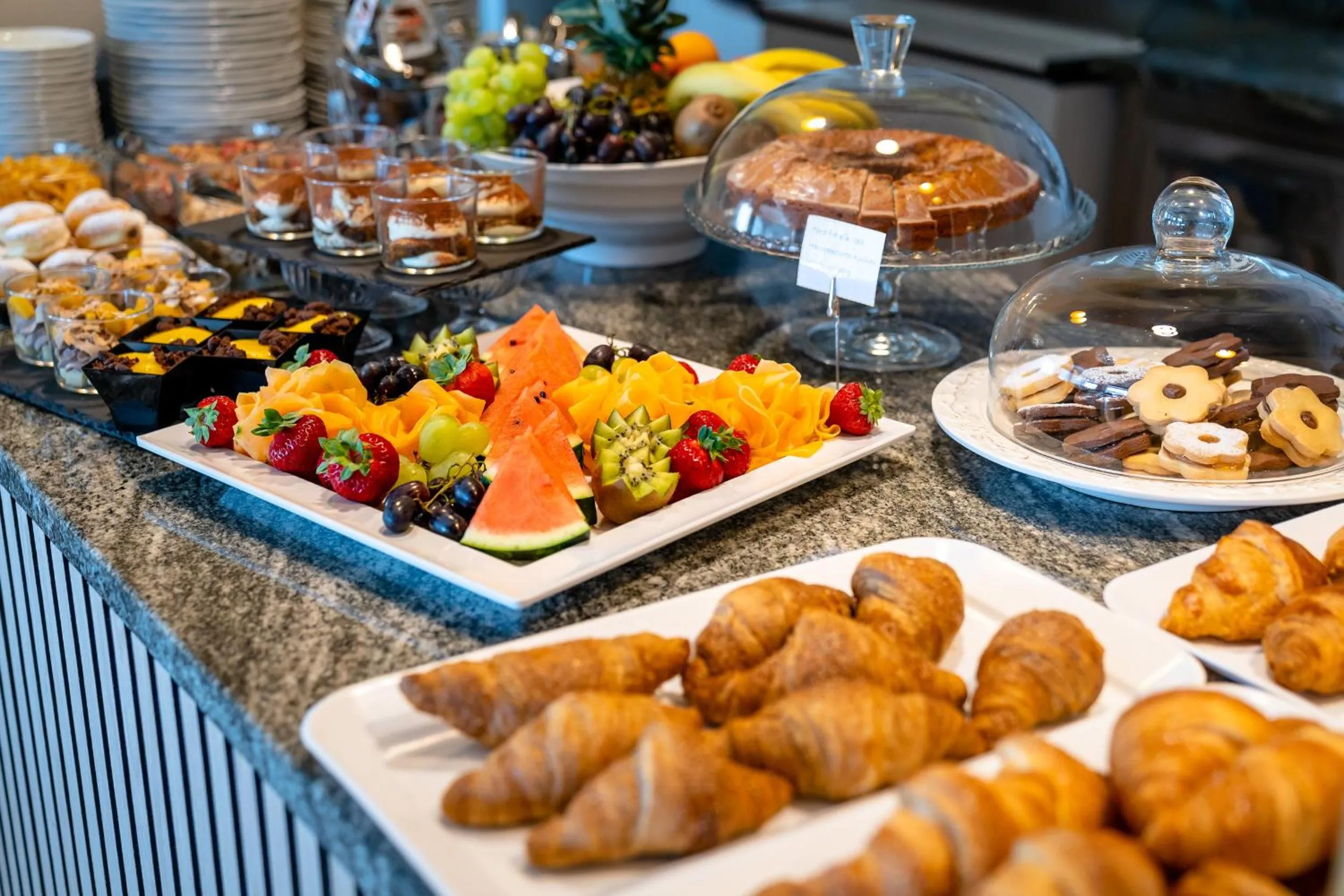 Breakfast in Hotel Delfino