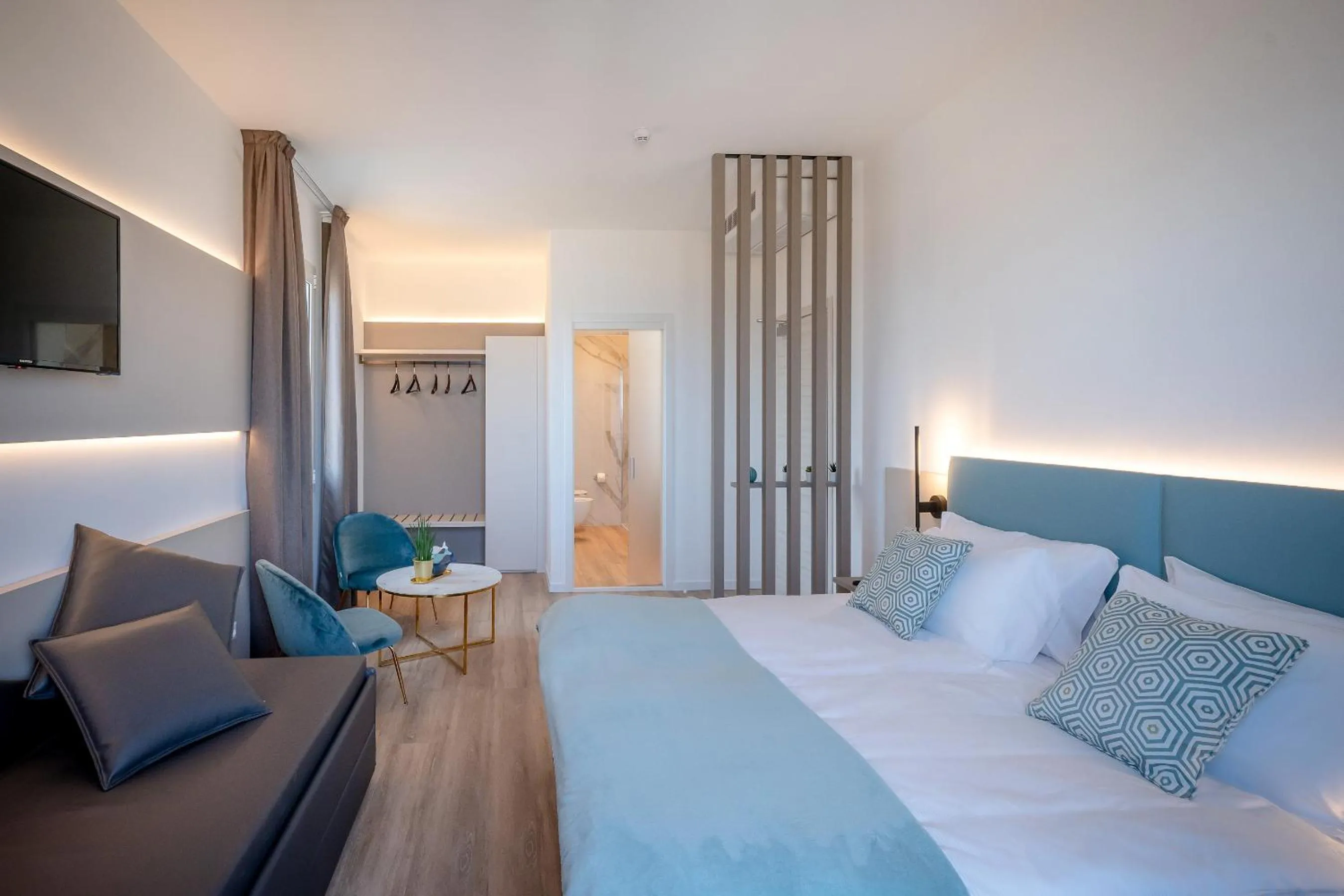Photo of the whole room, Bed in Hotel Delfino