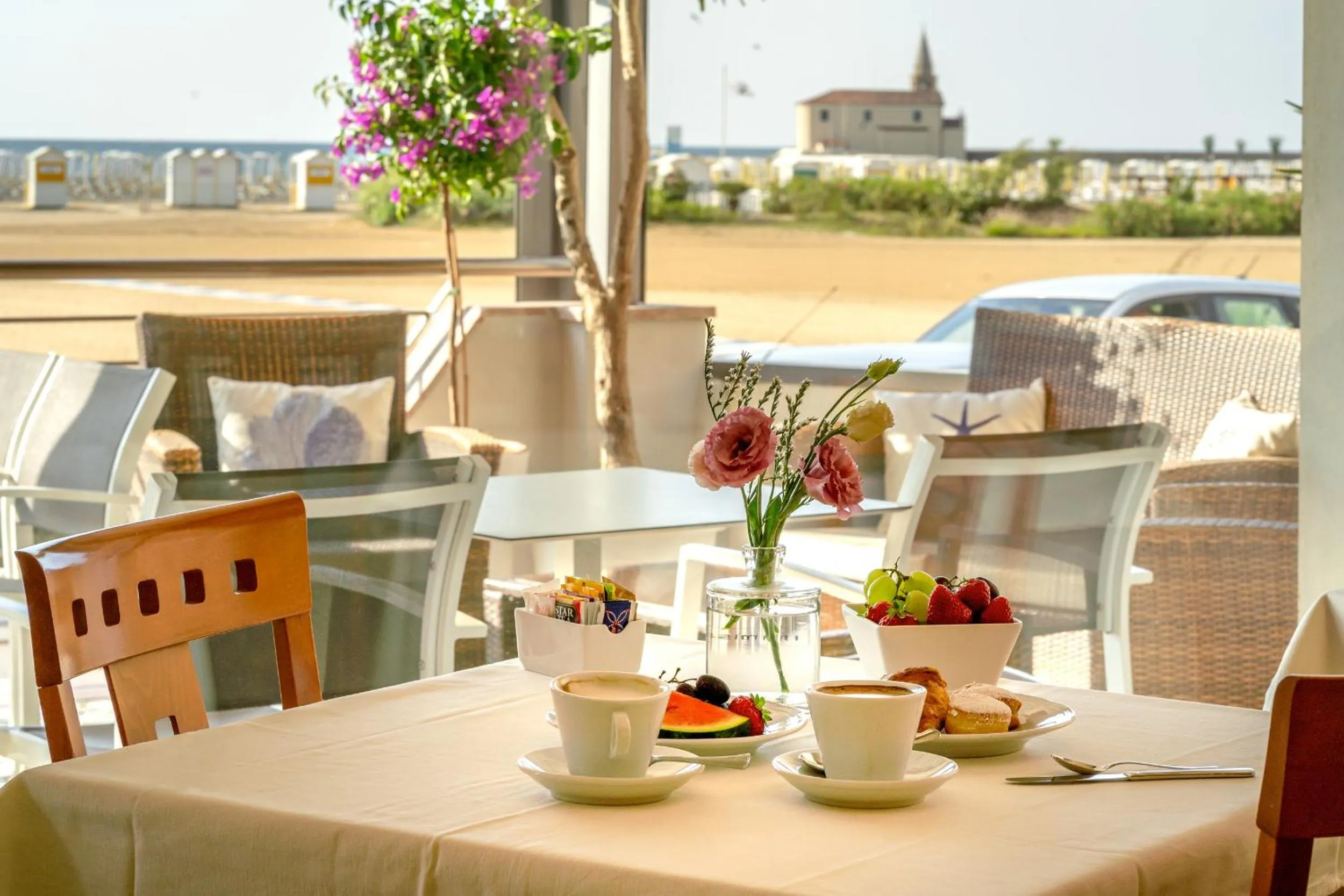 Restaurant/places to eat in Hotel Delfino