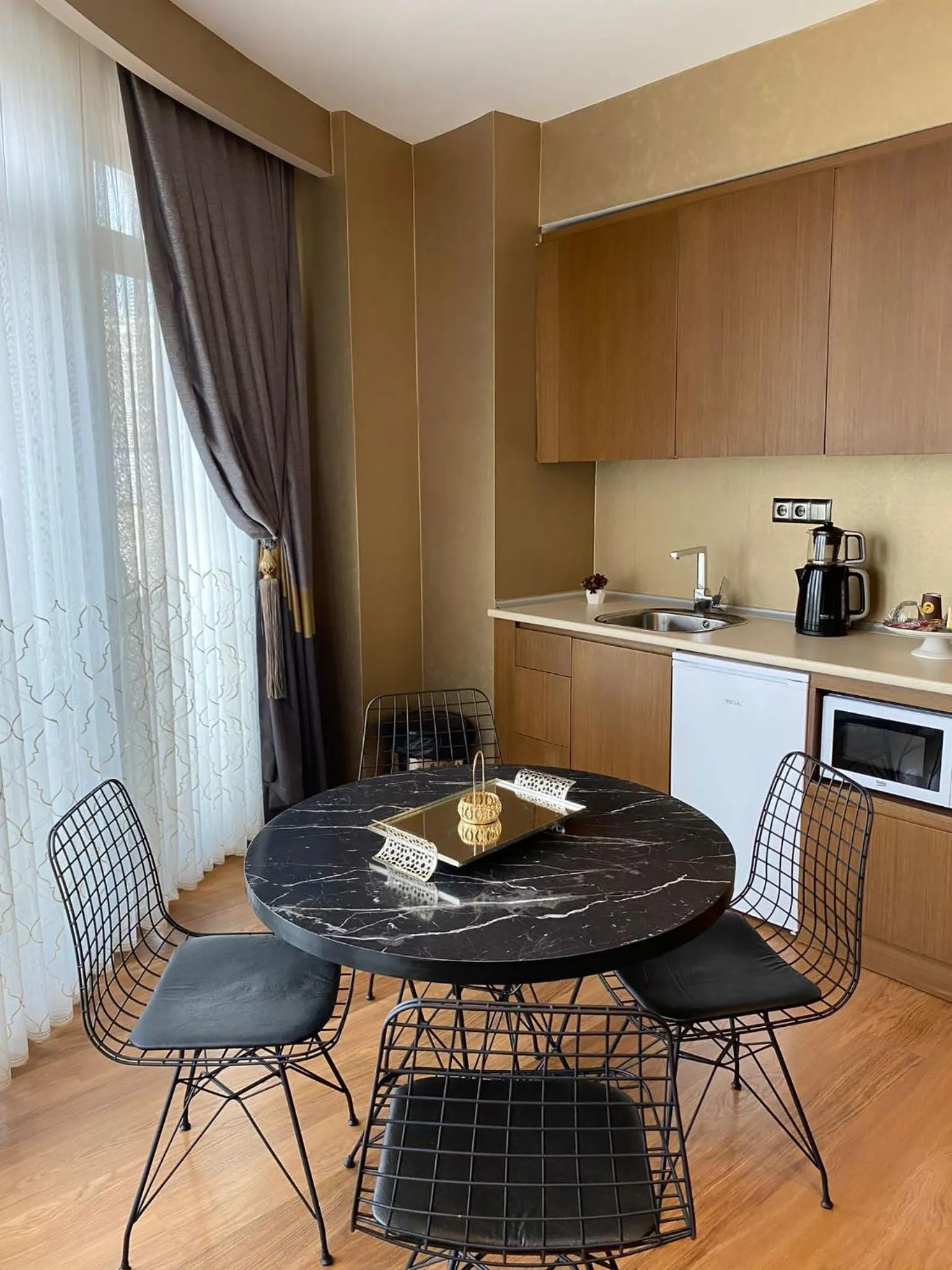 Dining area in My Palace Aırport