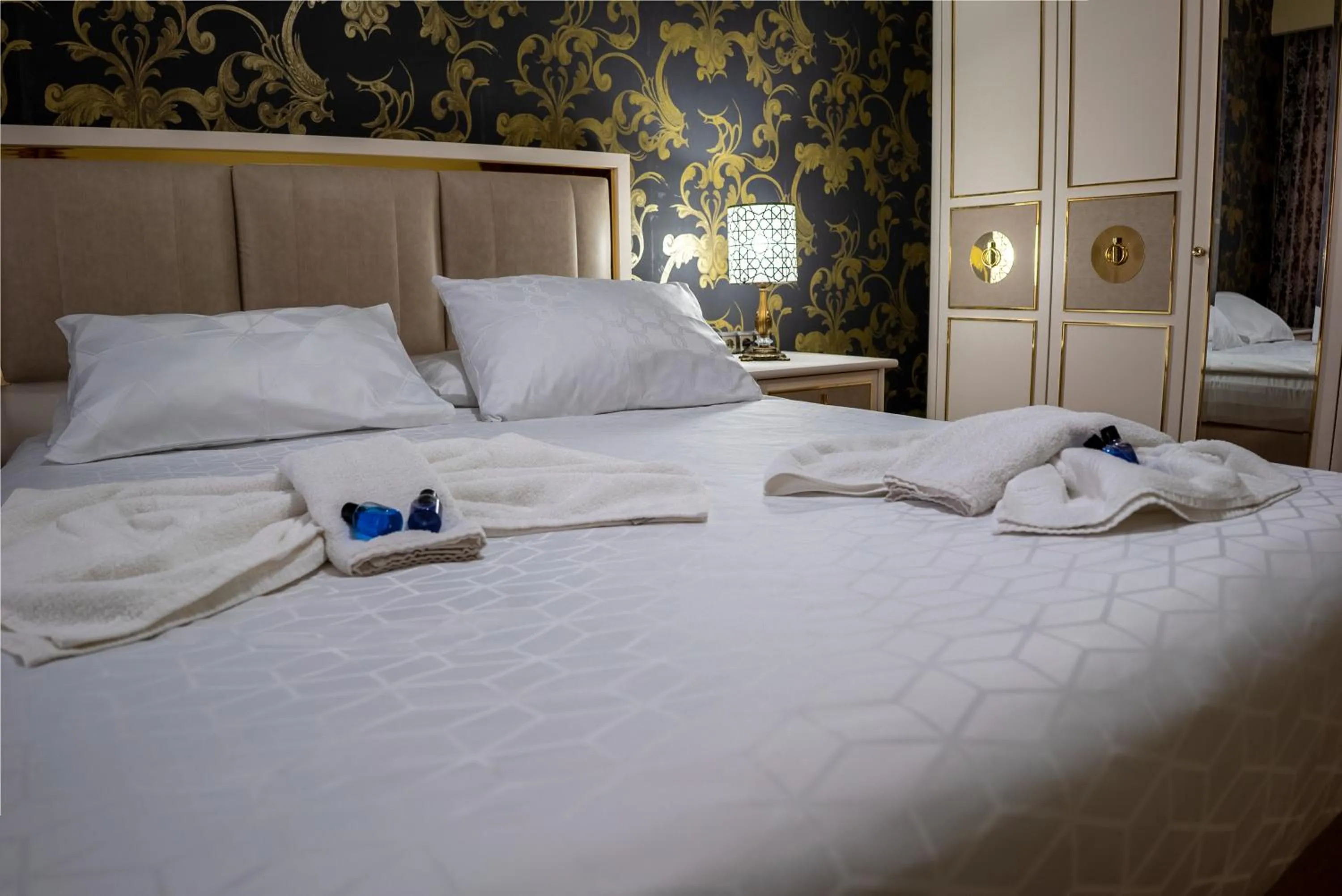 Bed in My Palace Aırport