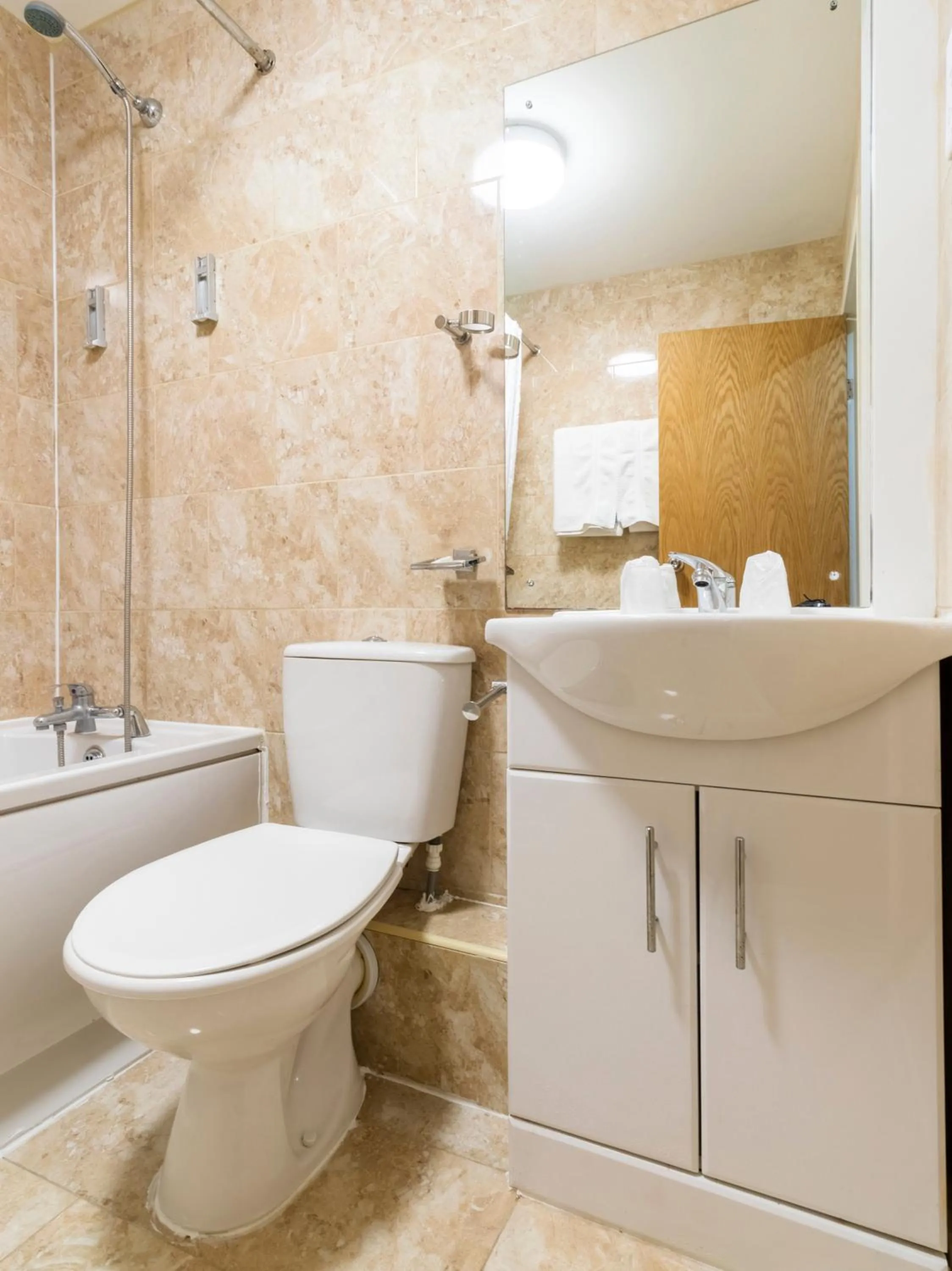 Bathroom in Stuart Hotel