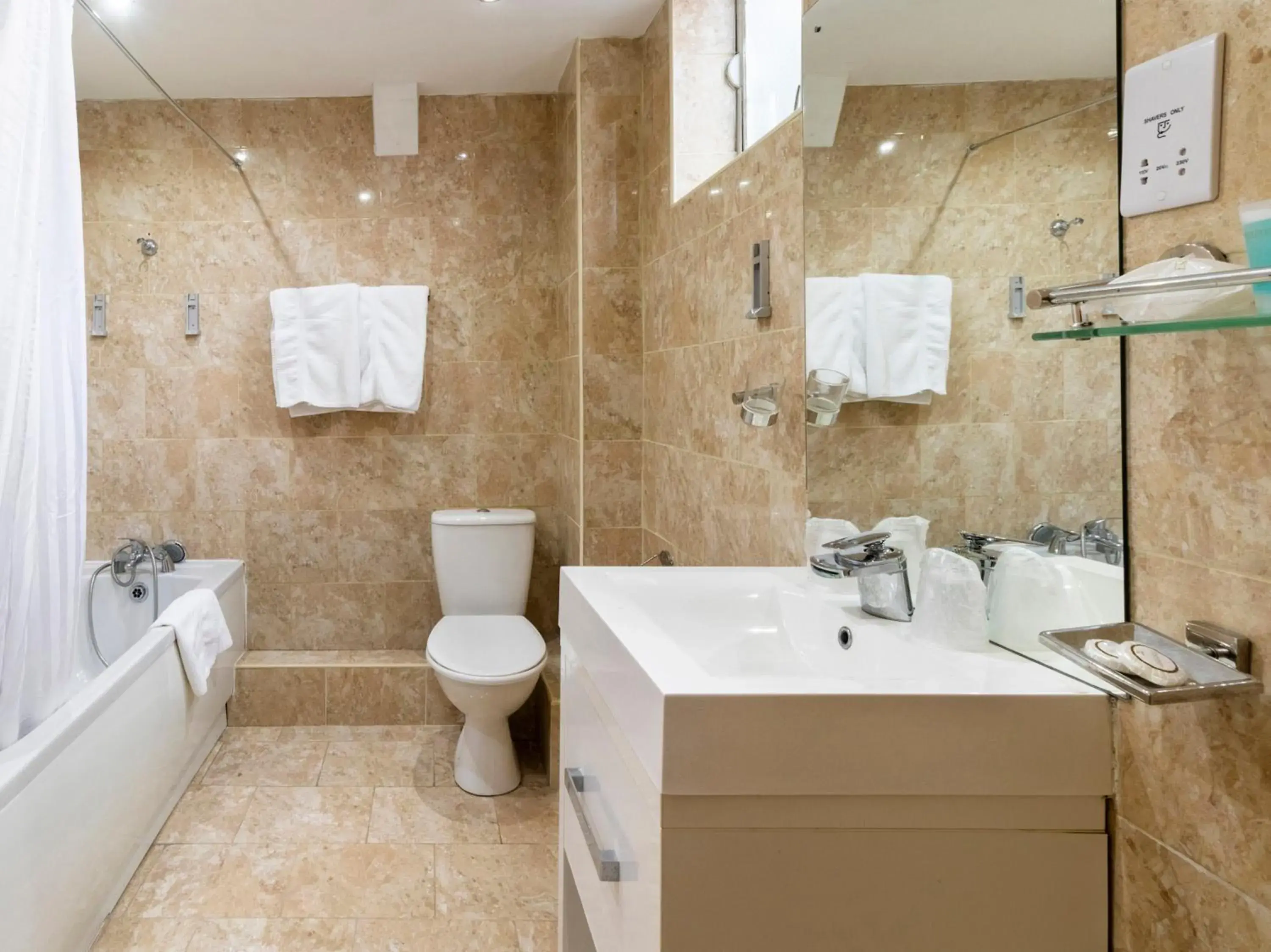 Bathroom in Stuart Hotel Bathroom in Stuart Hotel