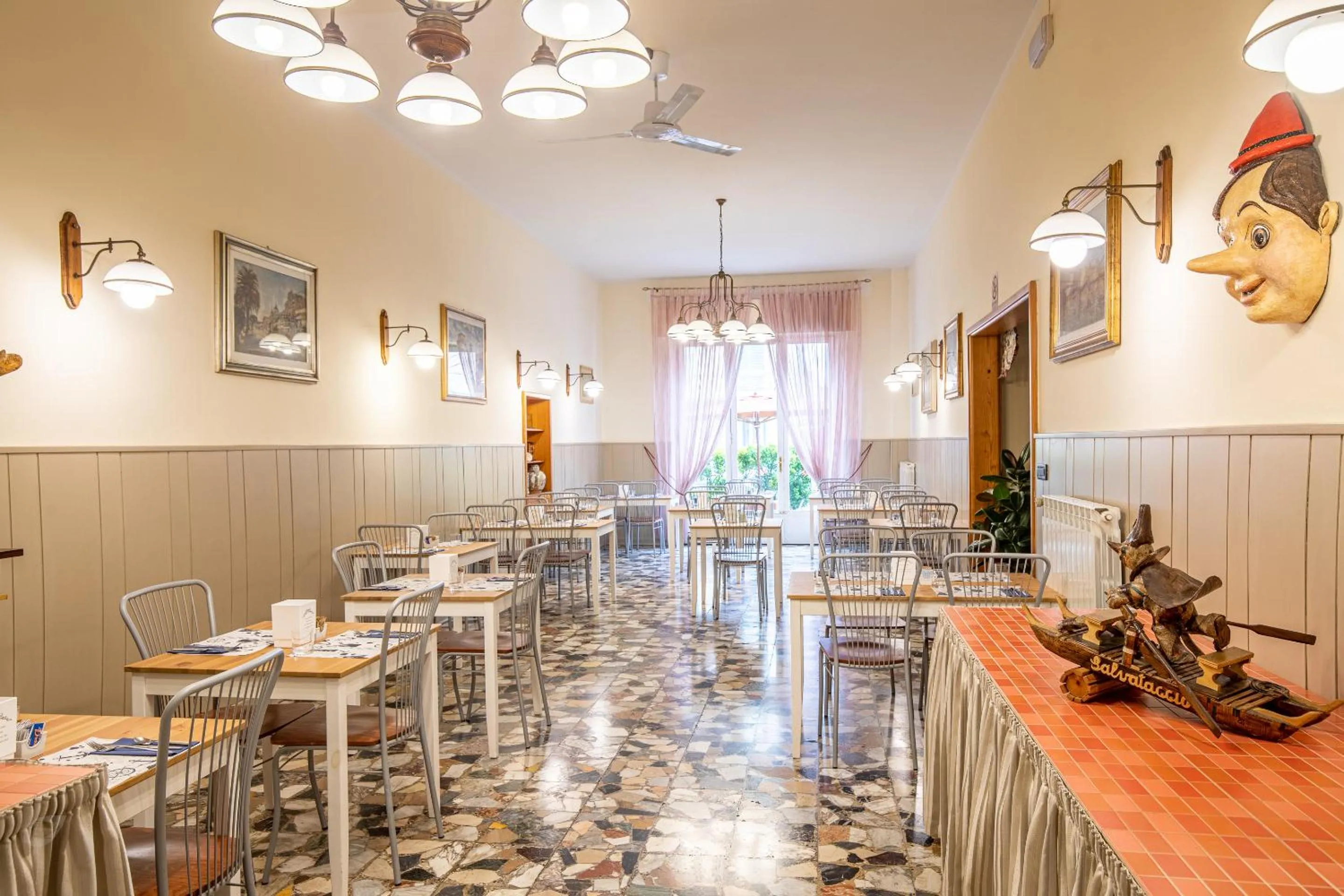 Lounge or bar in Hotel Paolina