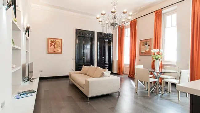 Living room in Milan Royal Suites - Centro