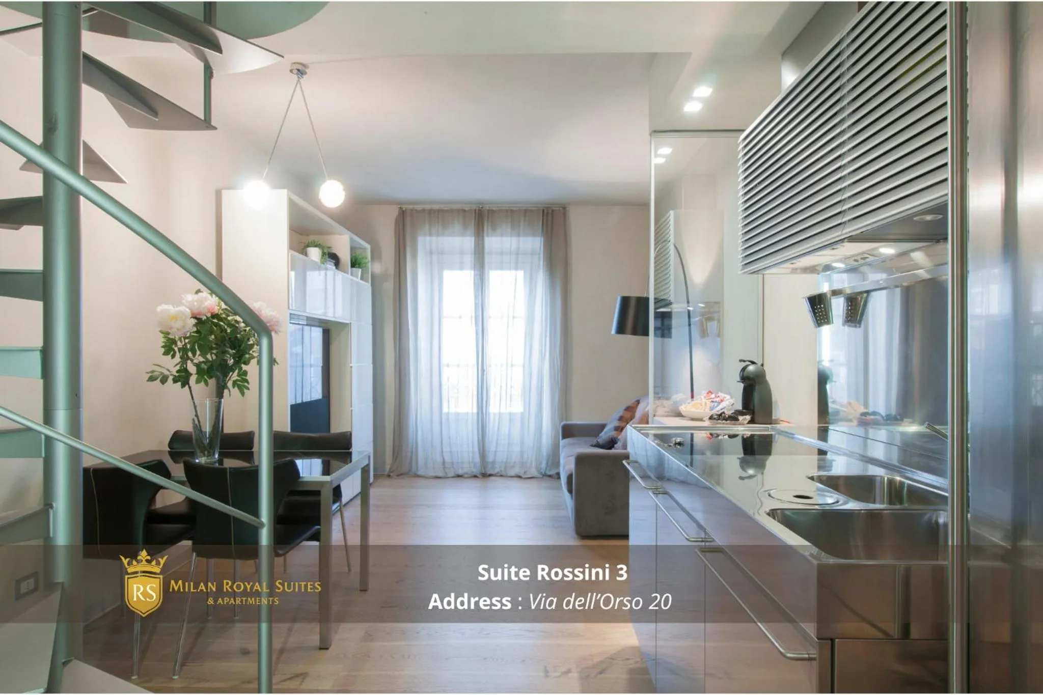 Living room in Milan Royal Suites - Centro