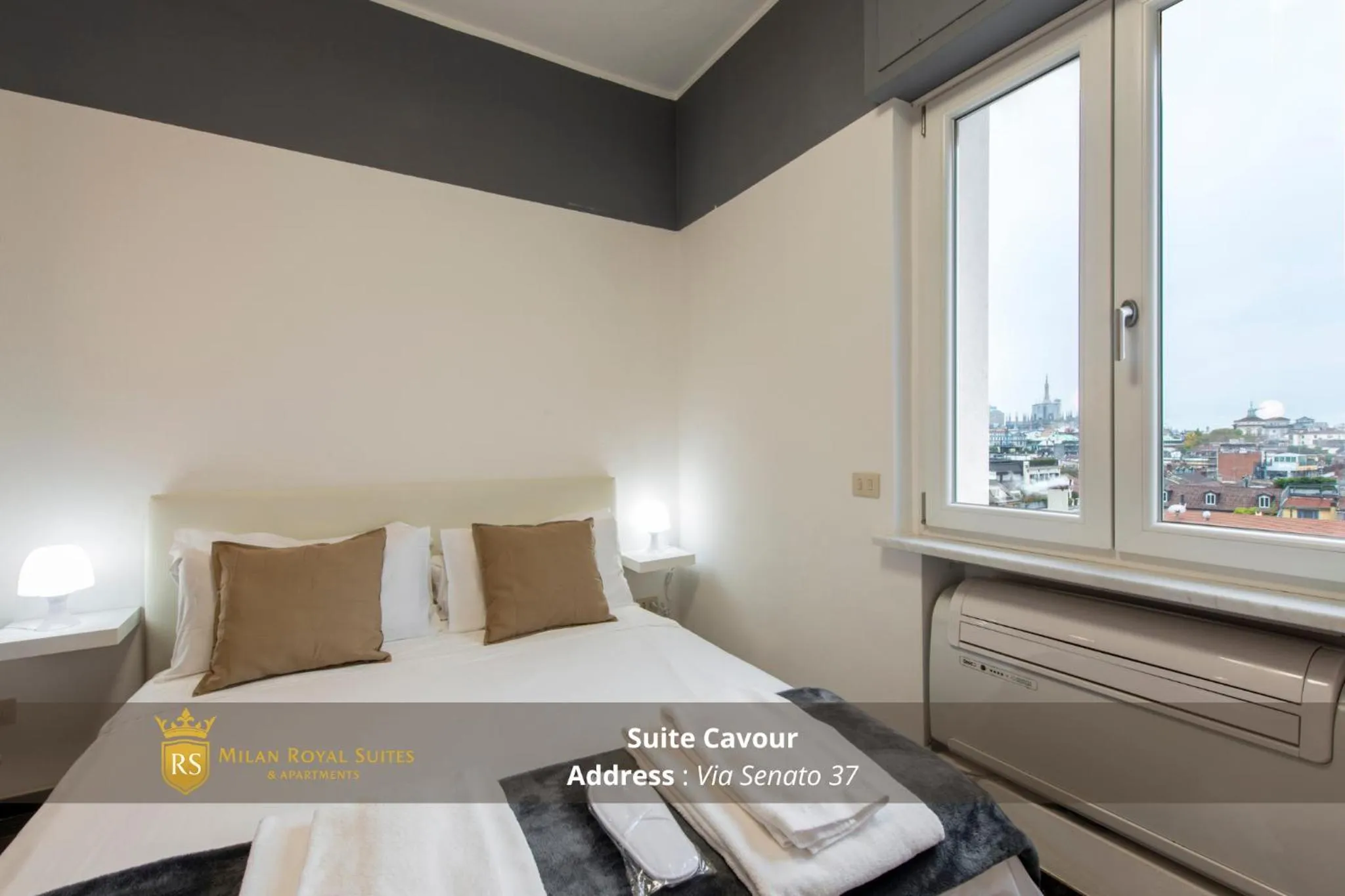 Bedroom, Bed in Milan Royal Suites - Centro