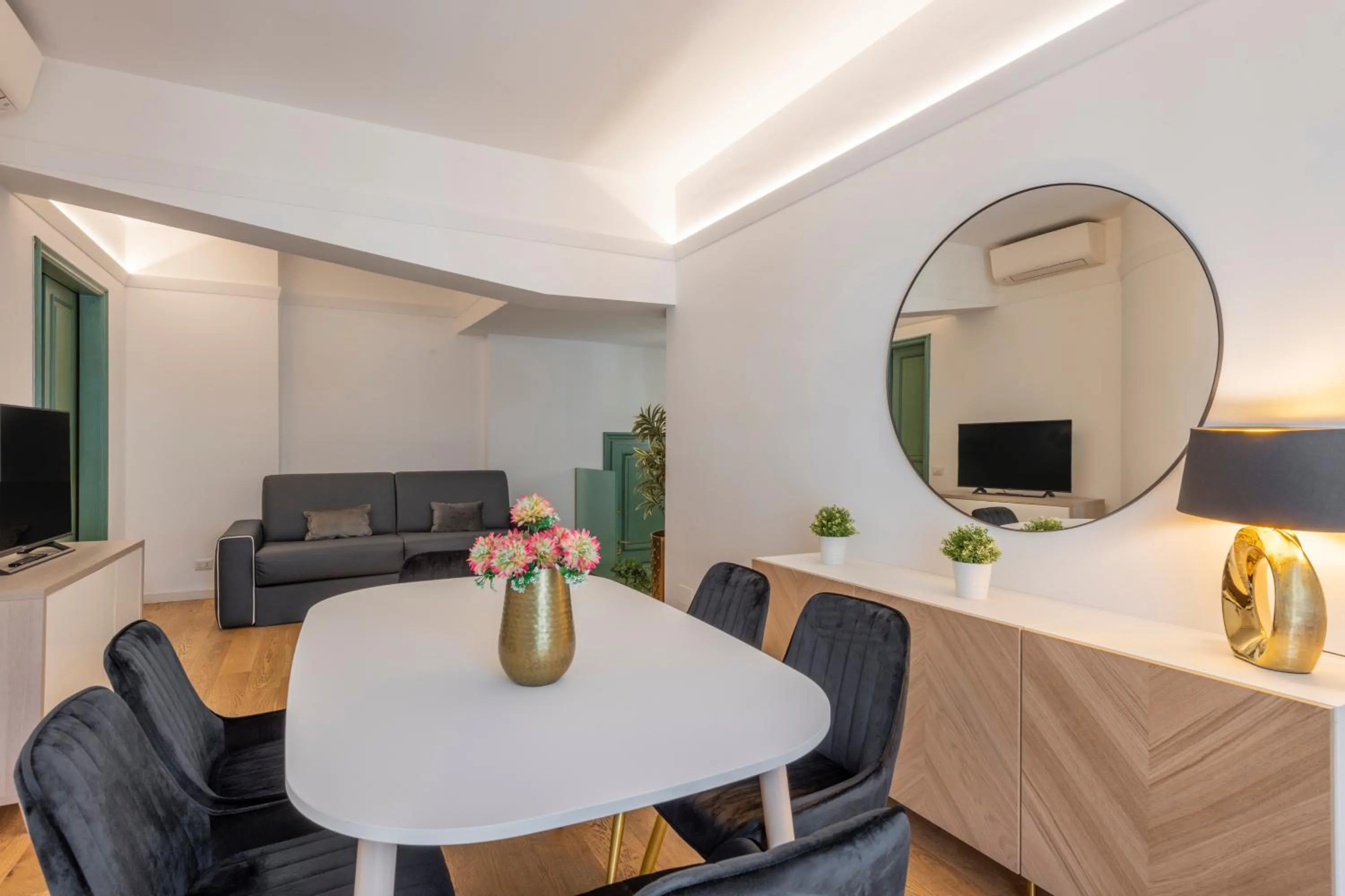 Milan Royal Suites - Centro