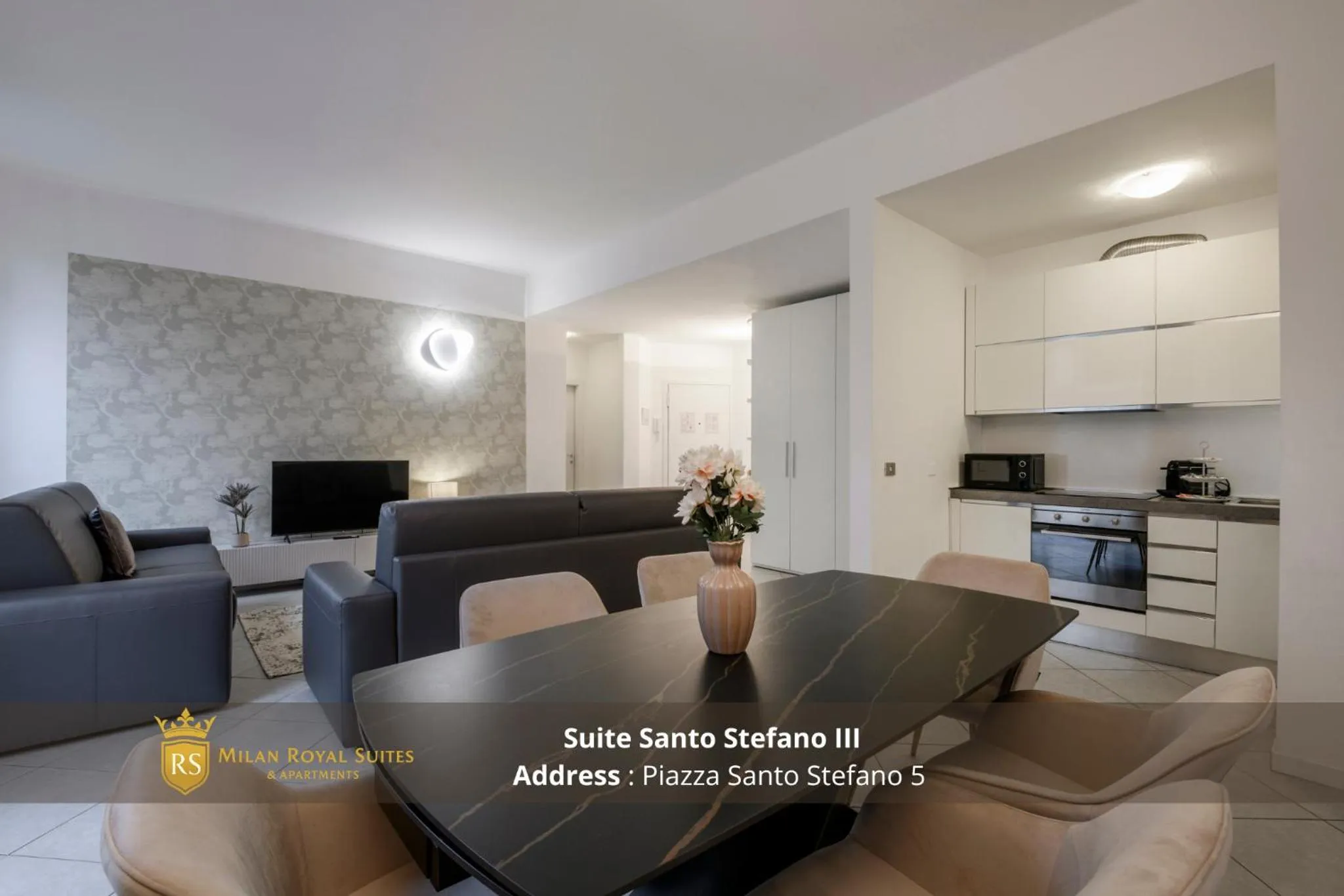 Living room in Milan Royal Suites - Centro