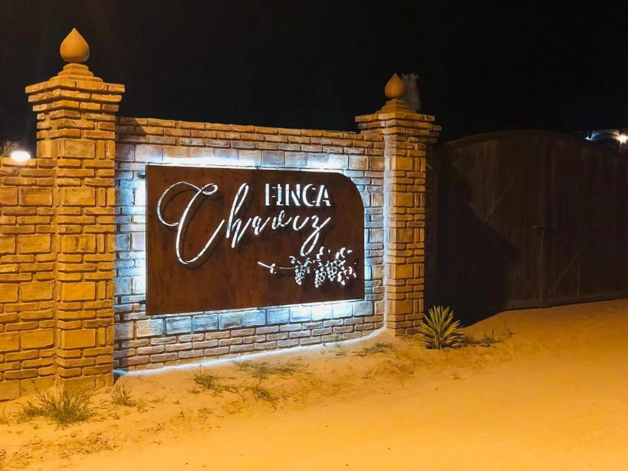 Property logo or sign in Finca Chavez