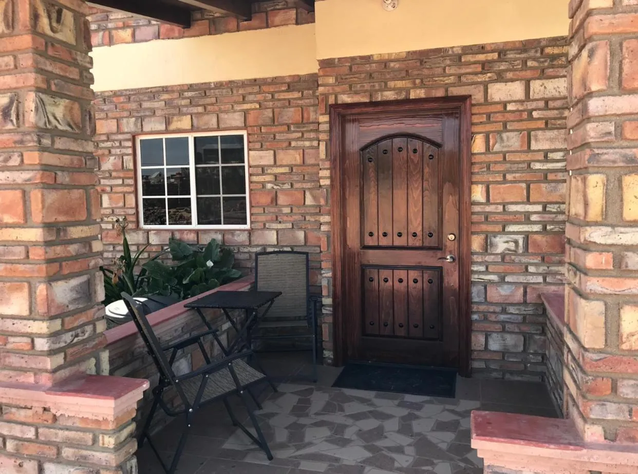Facade/entrance in Finca Chavez