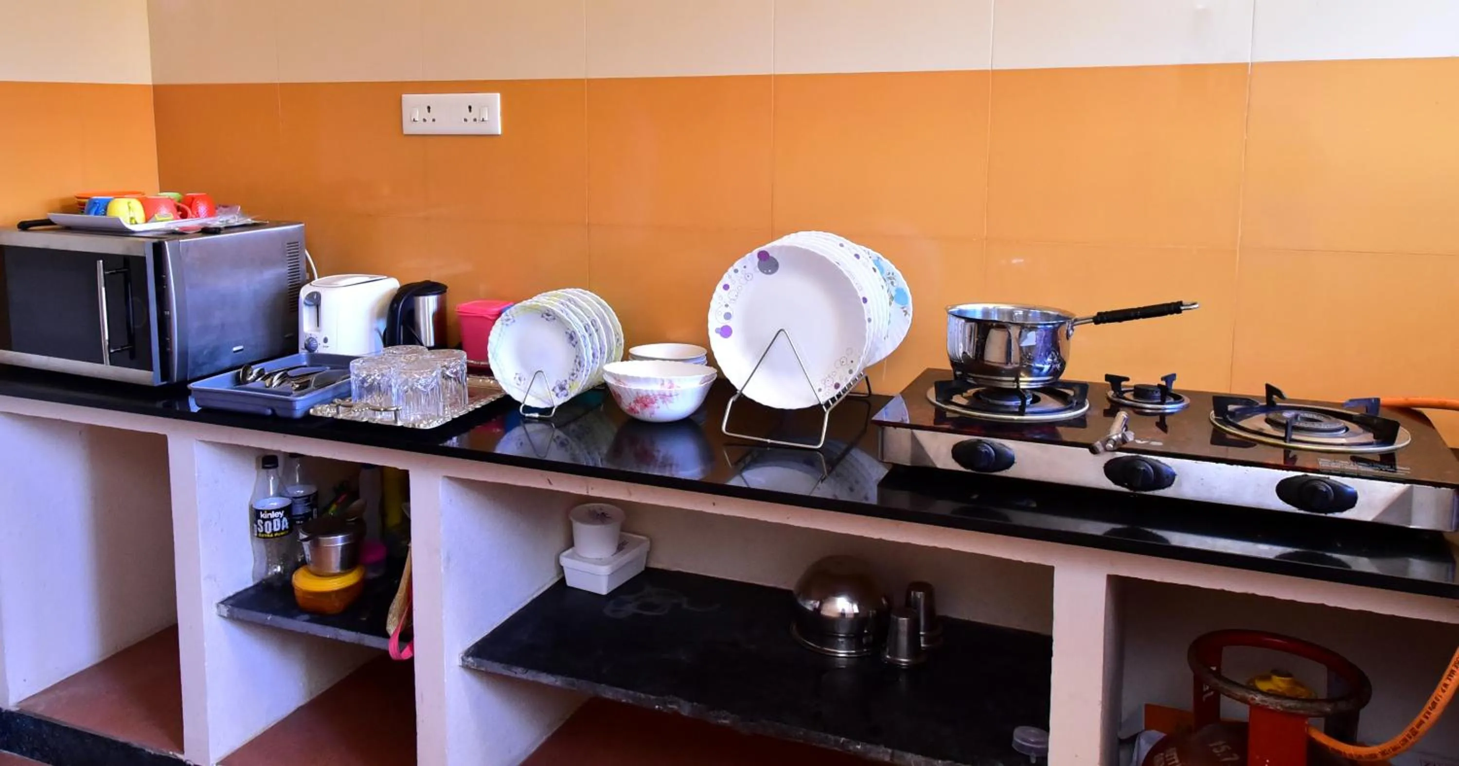 Coffee/tea facilities in Villa Gomez Individual 2 bhk property at French Colony
