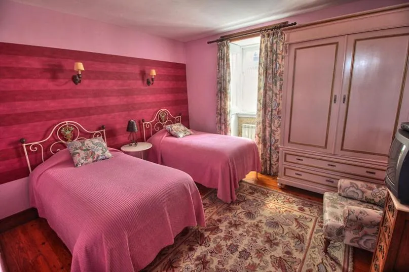 Twin Room in Quinta de São Roque