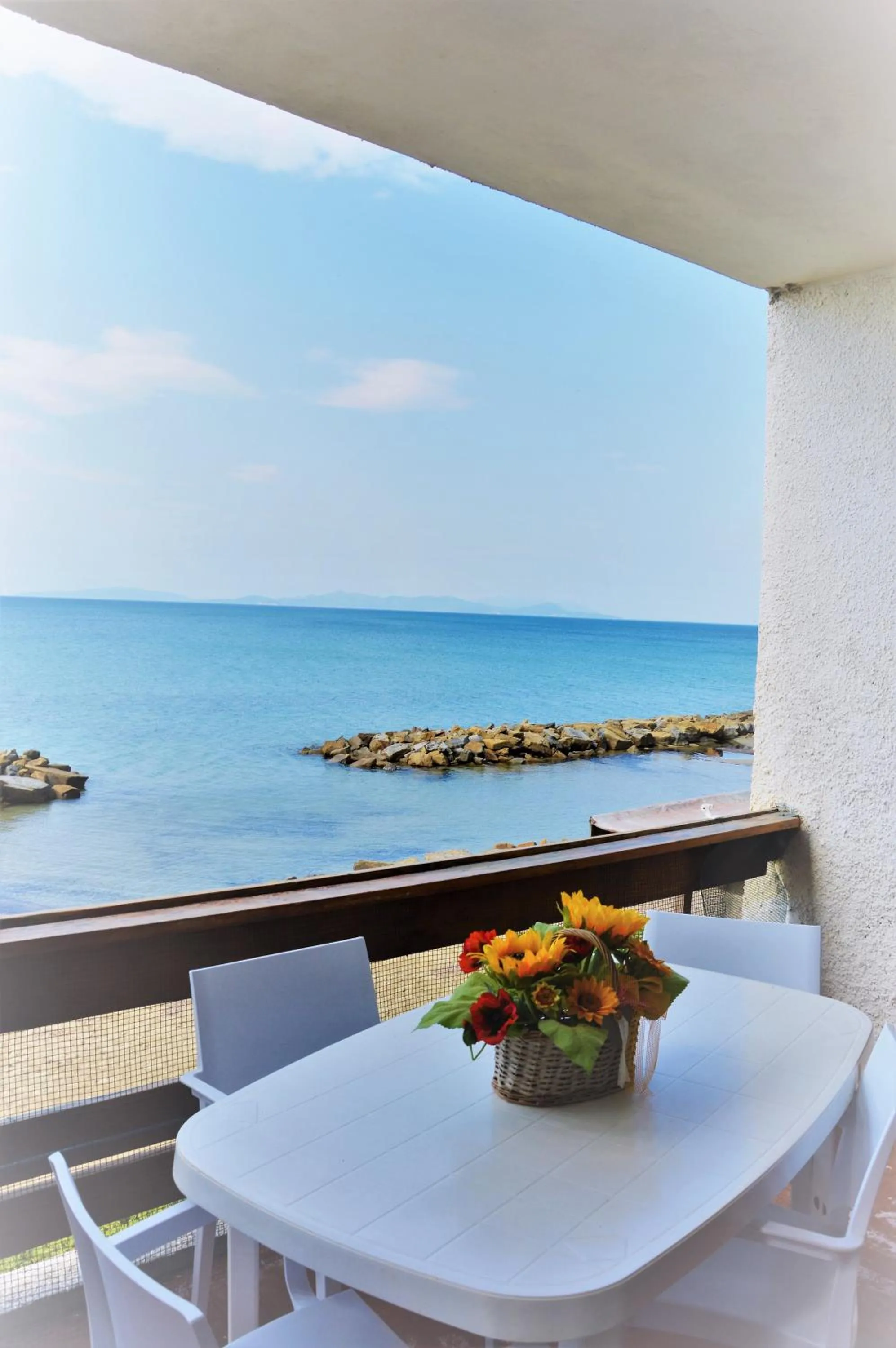 Sea view in Baia Etrusca Resort