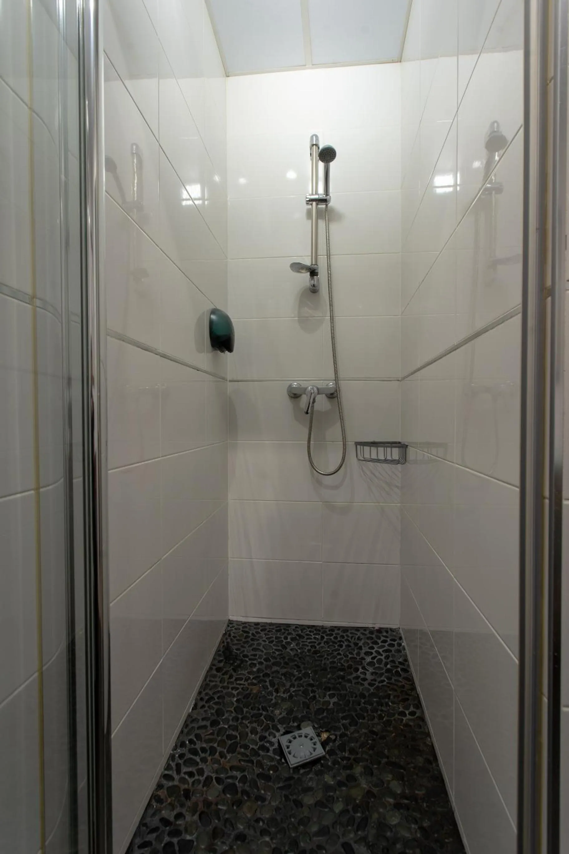 Shower in Suites You Nickel