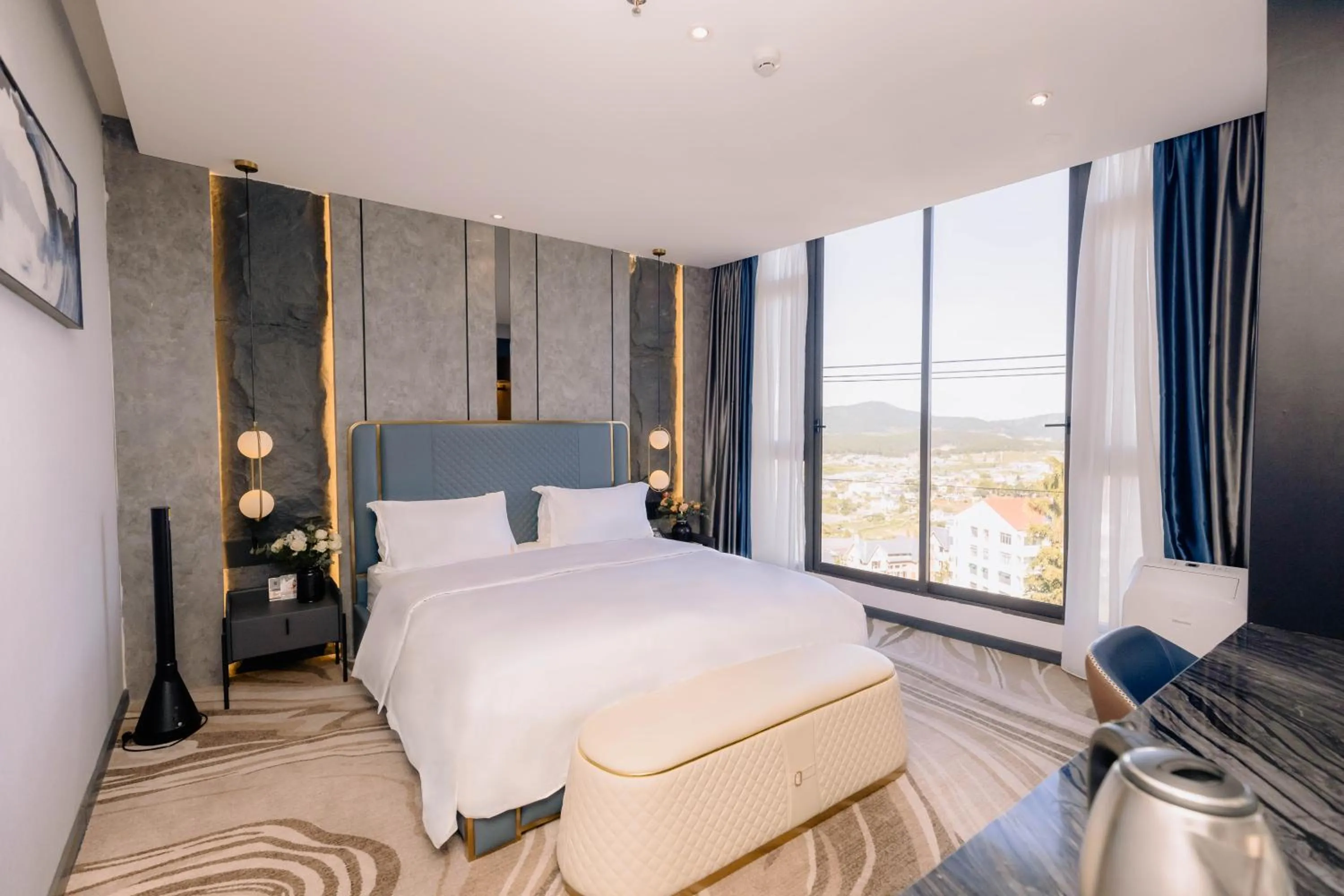 Bedroom, Bed in New Century Dalat Hotel