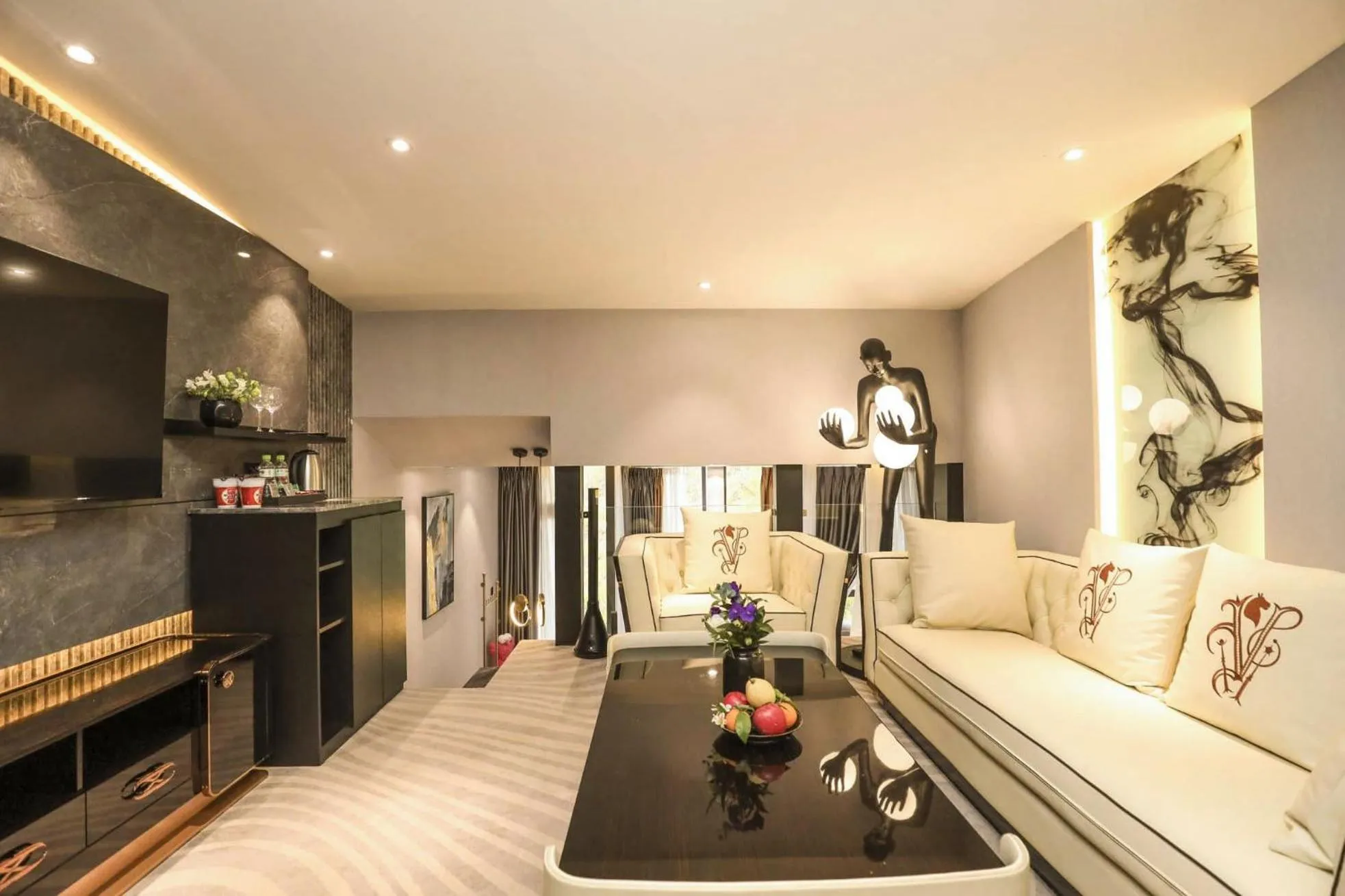 Living room in New Century Dalat Hotel