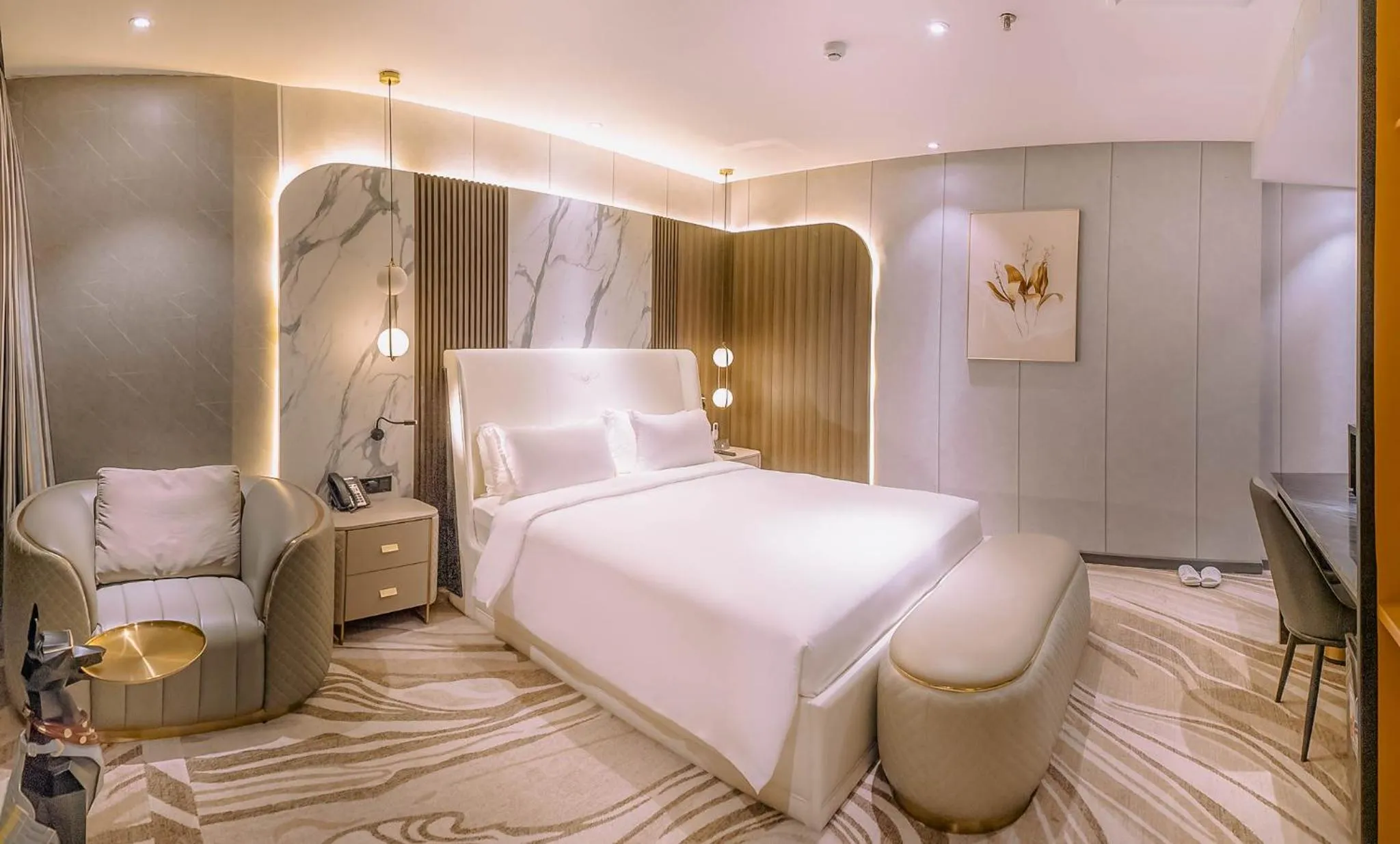 Bedroom, Bed in New Century Dalat Hotel