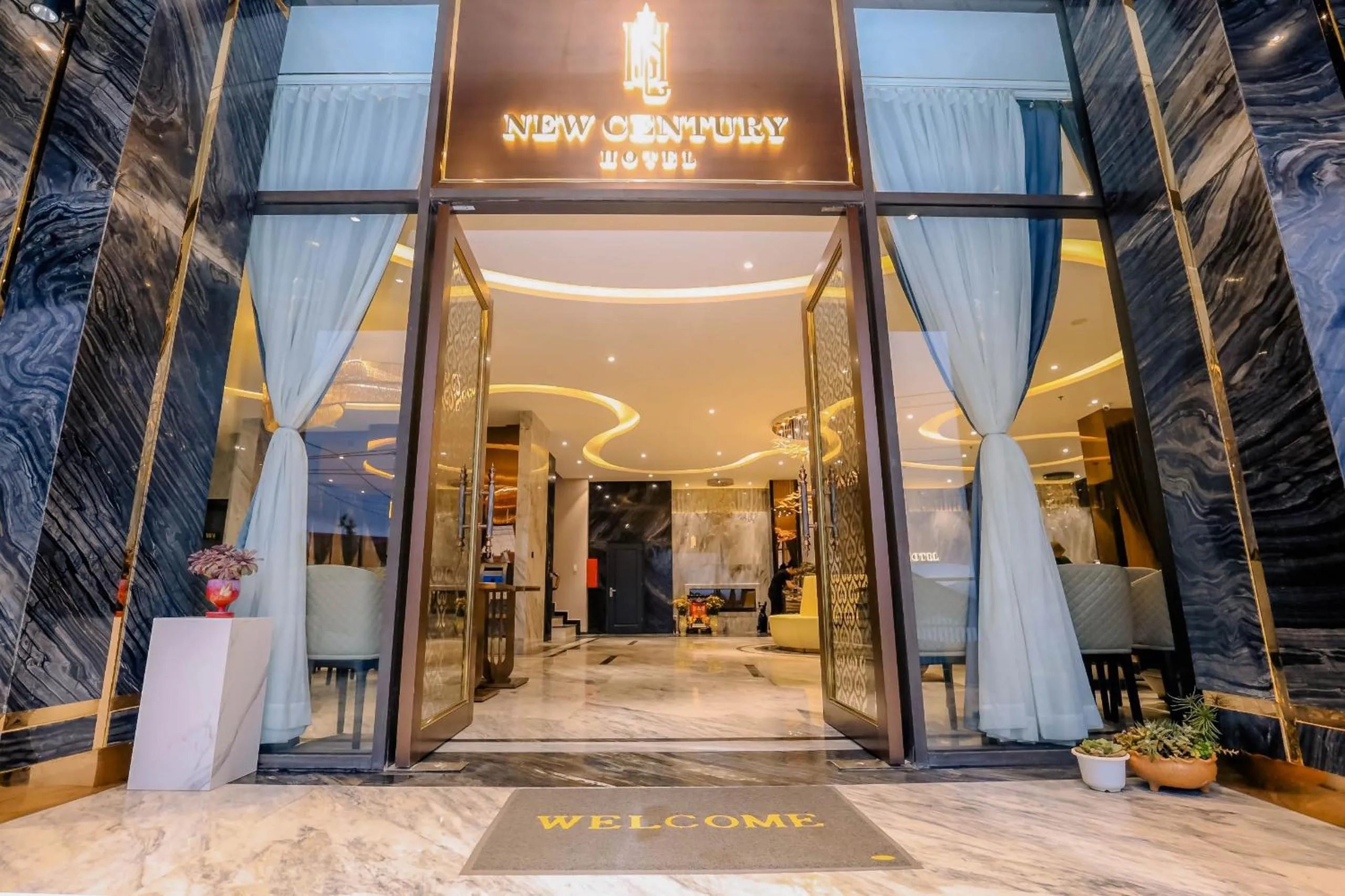 New Century Dalat Hotel