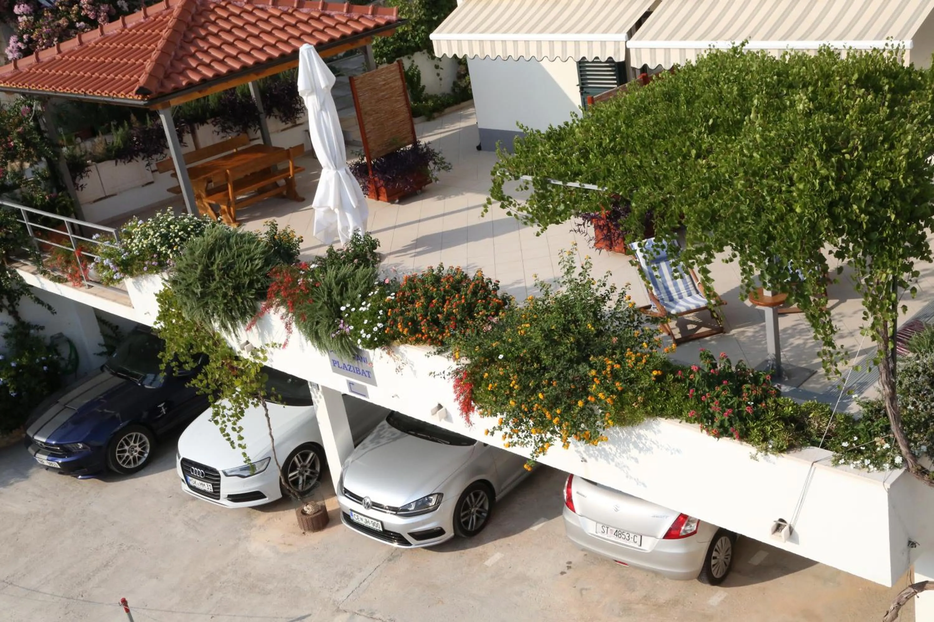 Balcony/Terrace in Apartments Plazibat