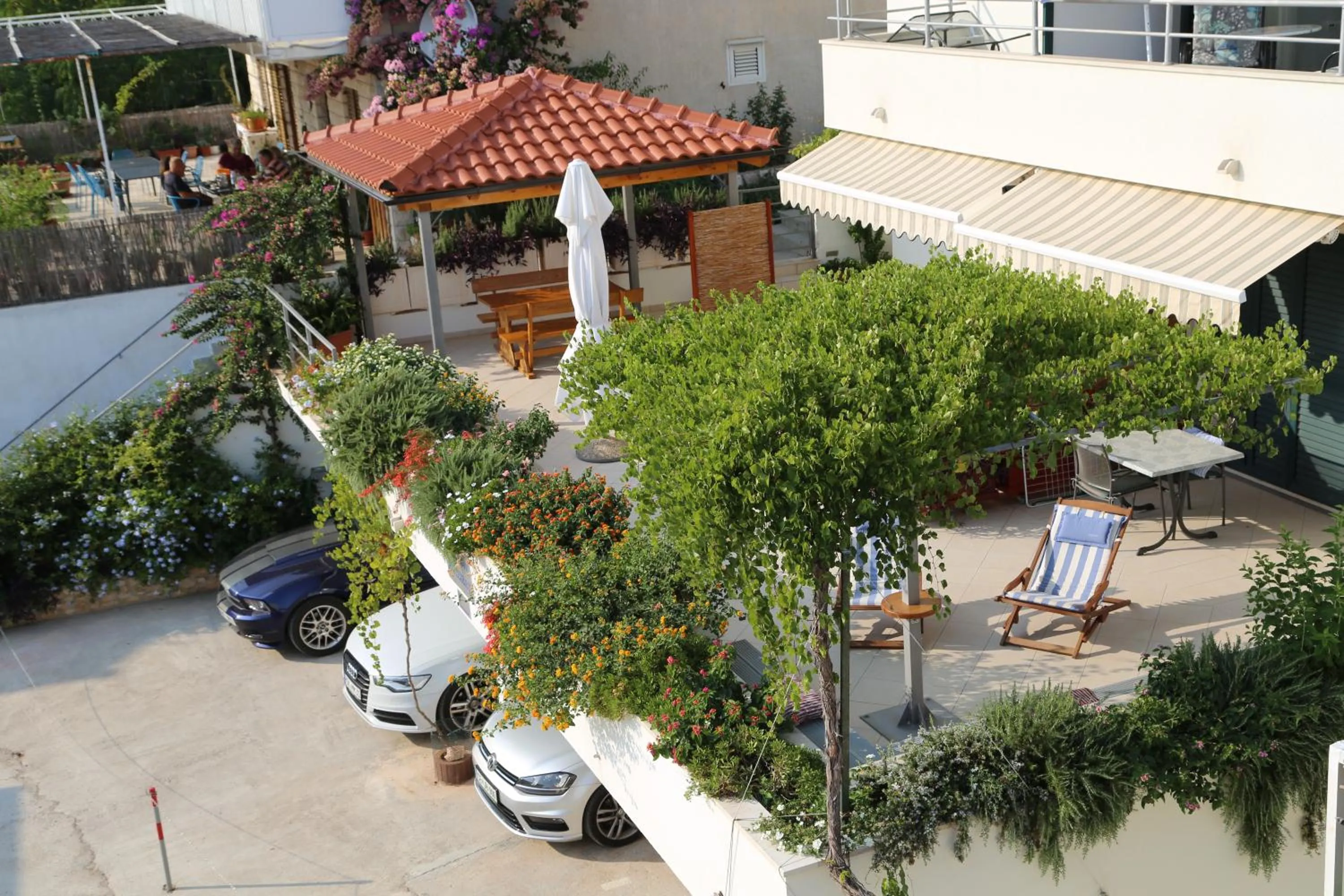 Bird's eye view in Apartments Plazibat