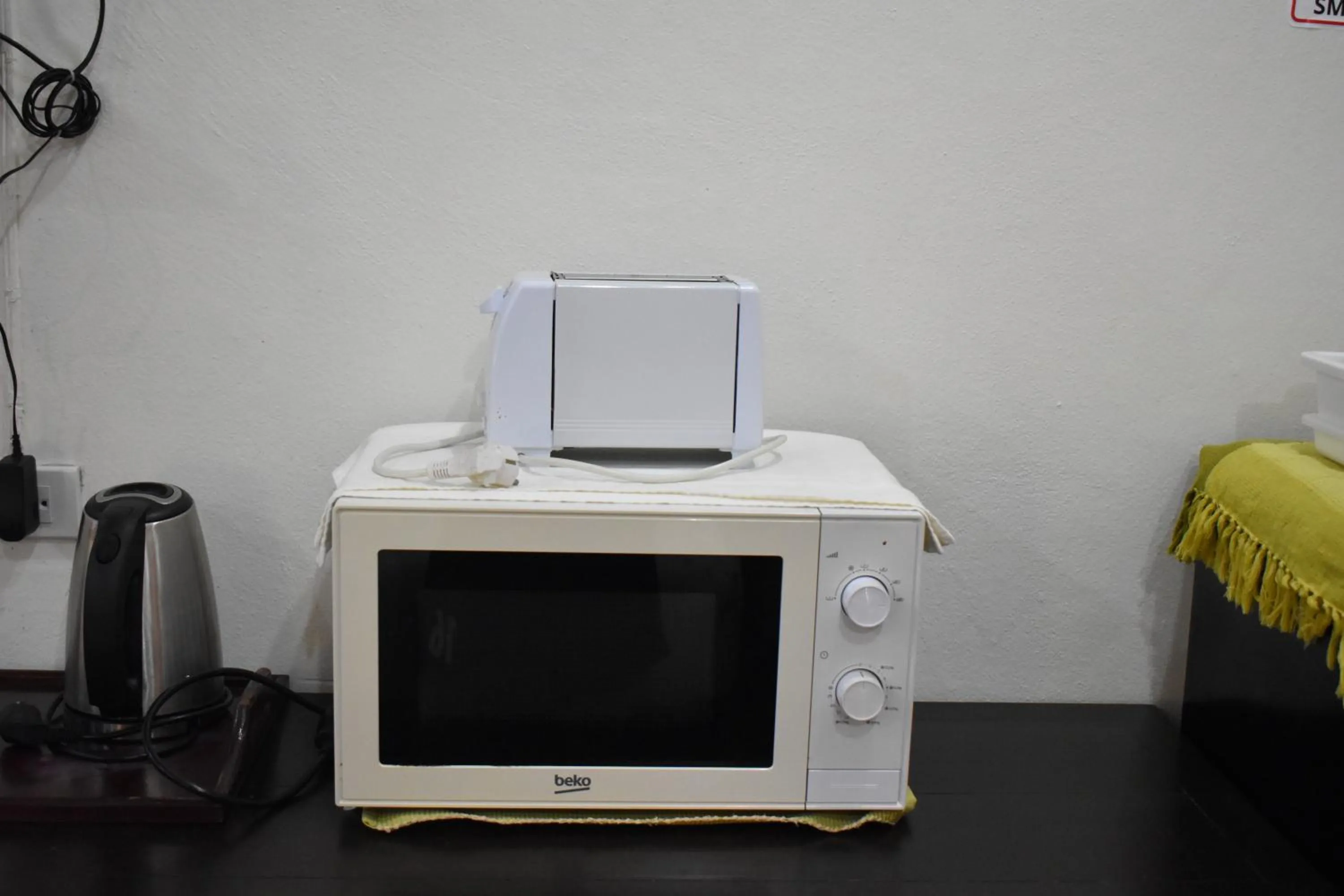 Kitchen or kitchenette in Sala Bua Room