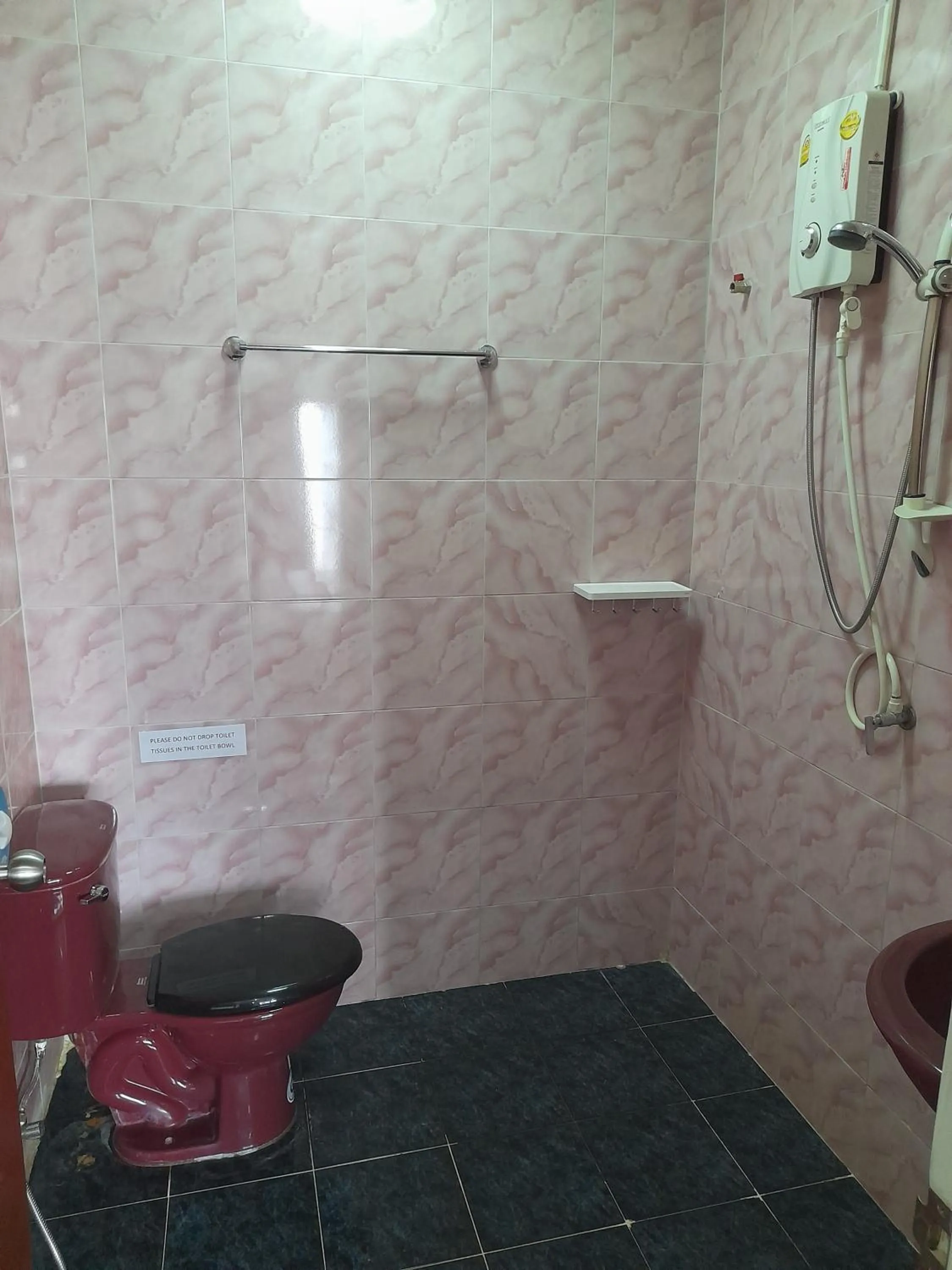 Bathroom in Sala Bua Room