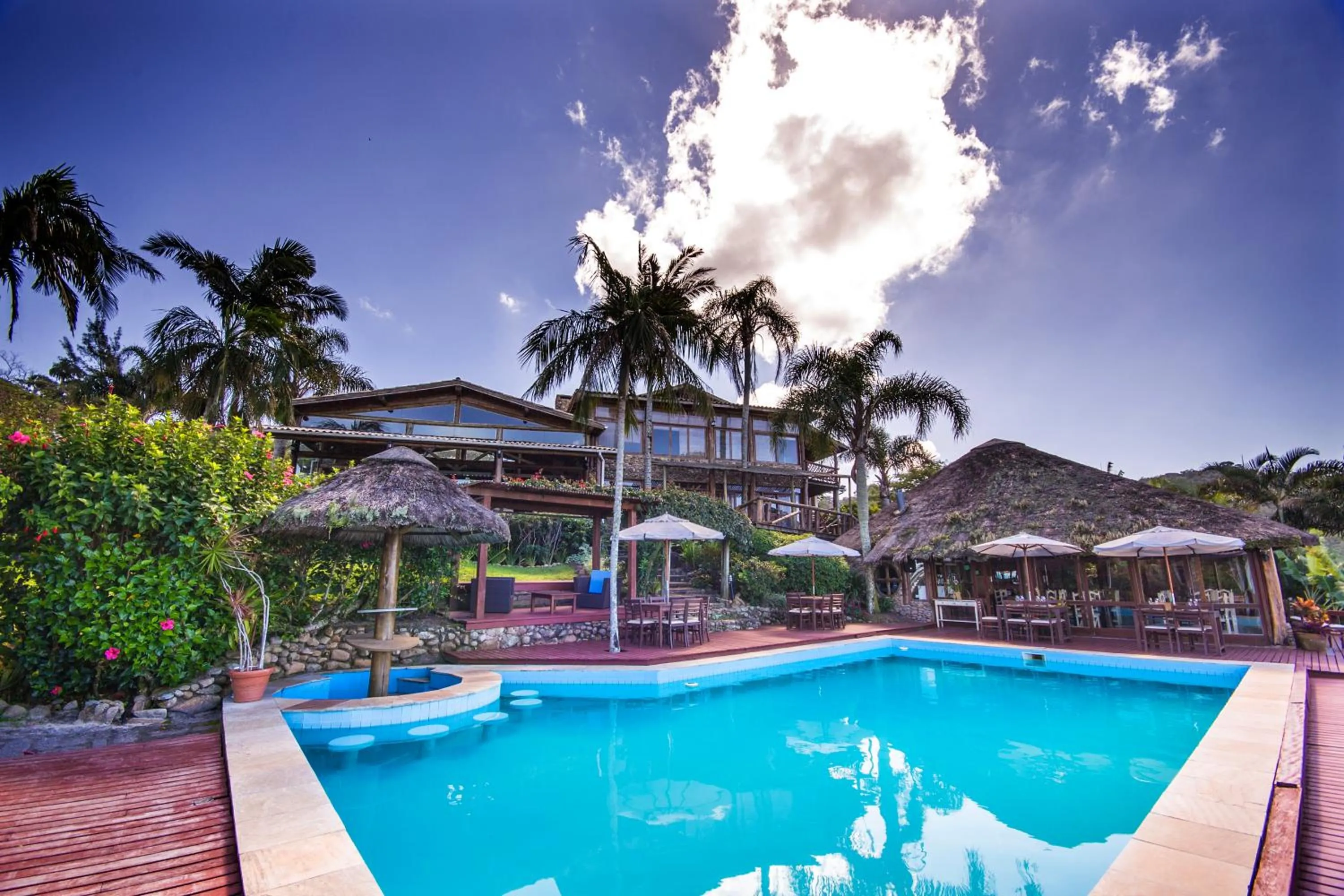 Swimming pool in Vida Sol e Mar Ecoresort