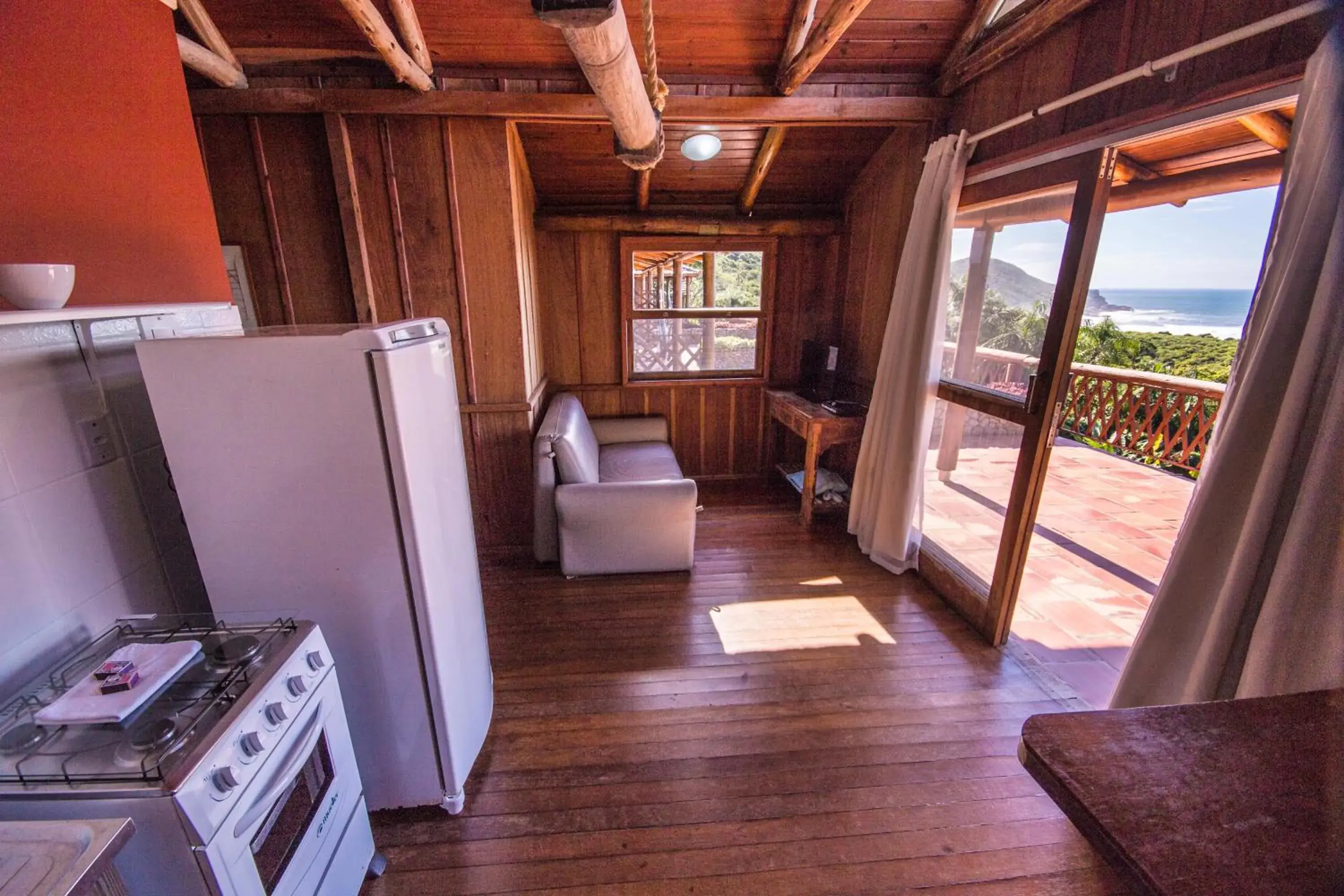 Kitchen or kitchenette in Vida Sol e Mar Ecoresort Kitchen or kitchenette in Vida Sol e Mar Ecoresort