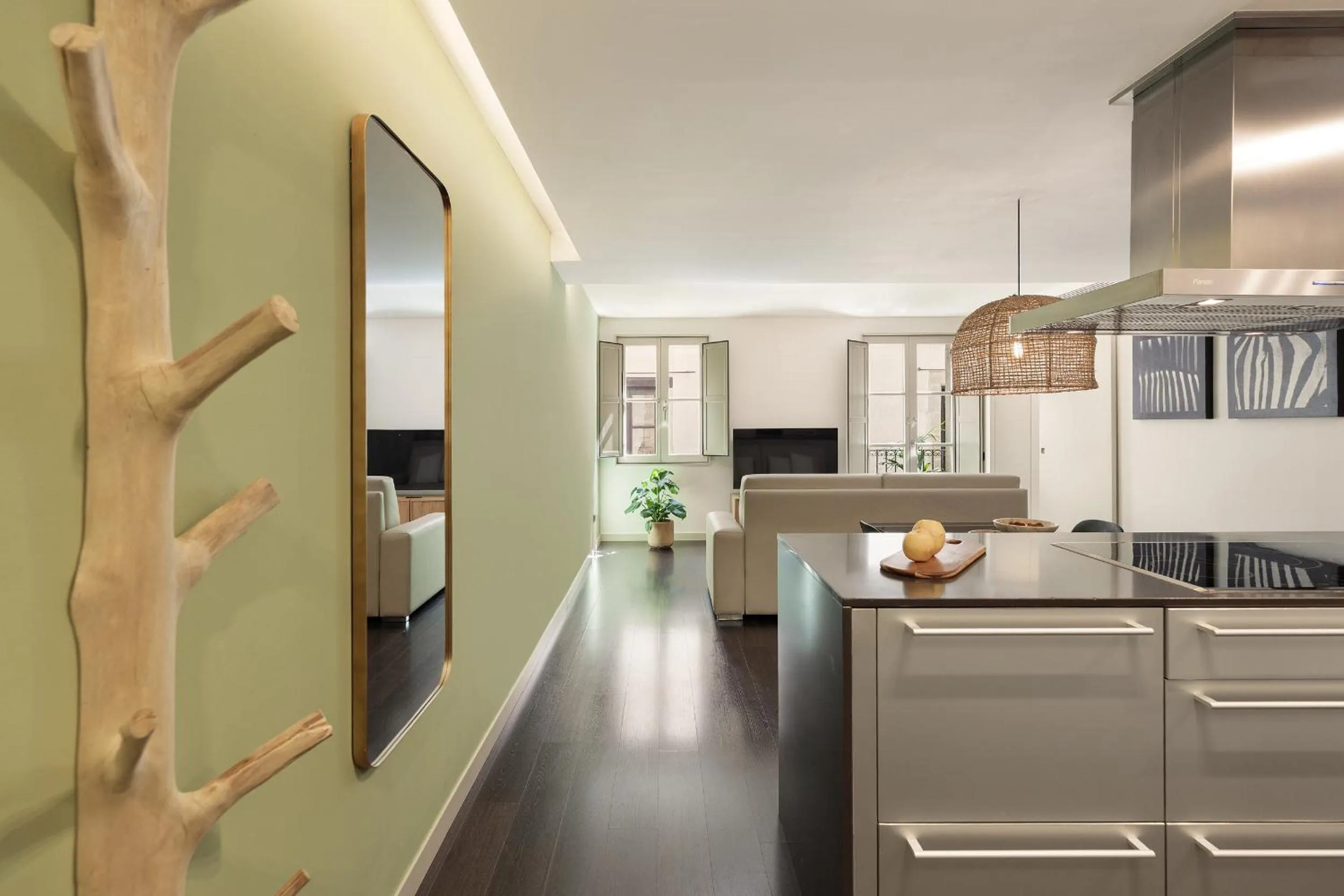 Dining area in Ola Living Portaferrissa