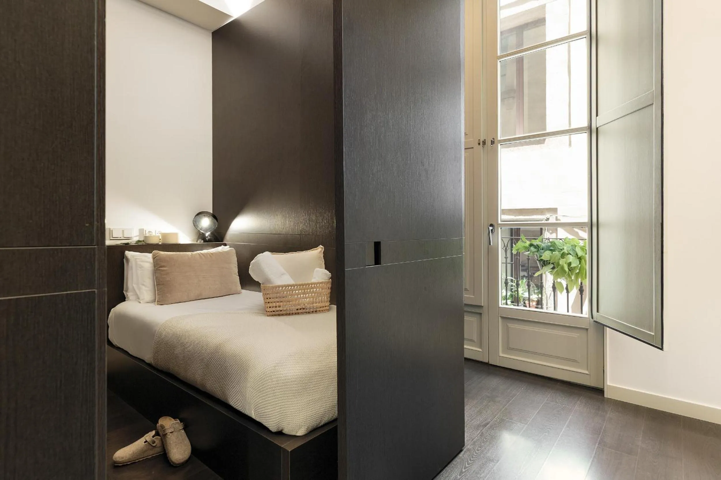 Bed in Ola Living Portaferrissa