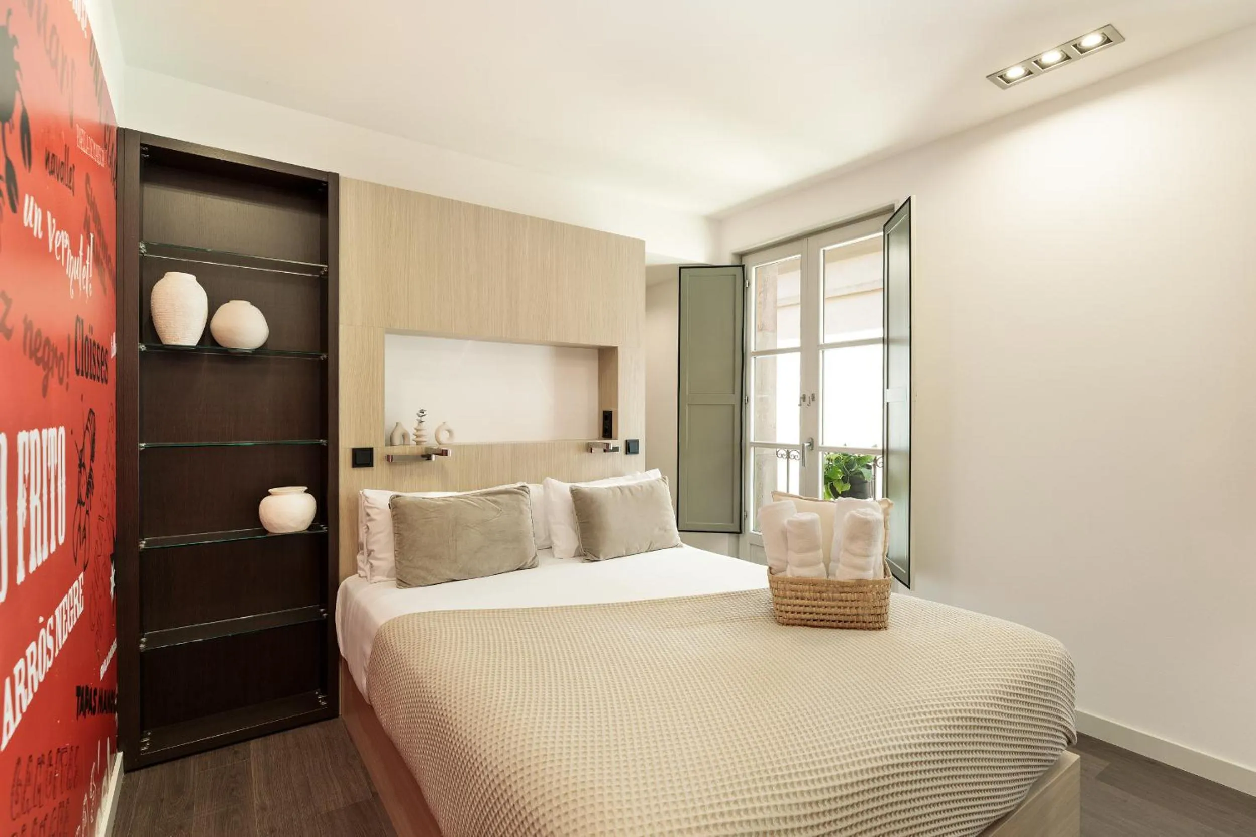 Bed in Ola Living Portaferrissa