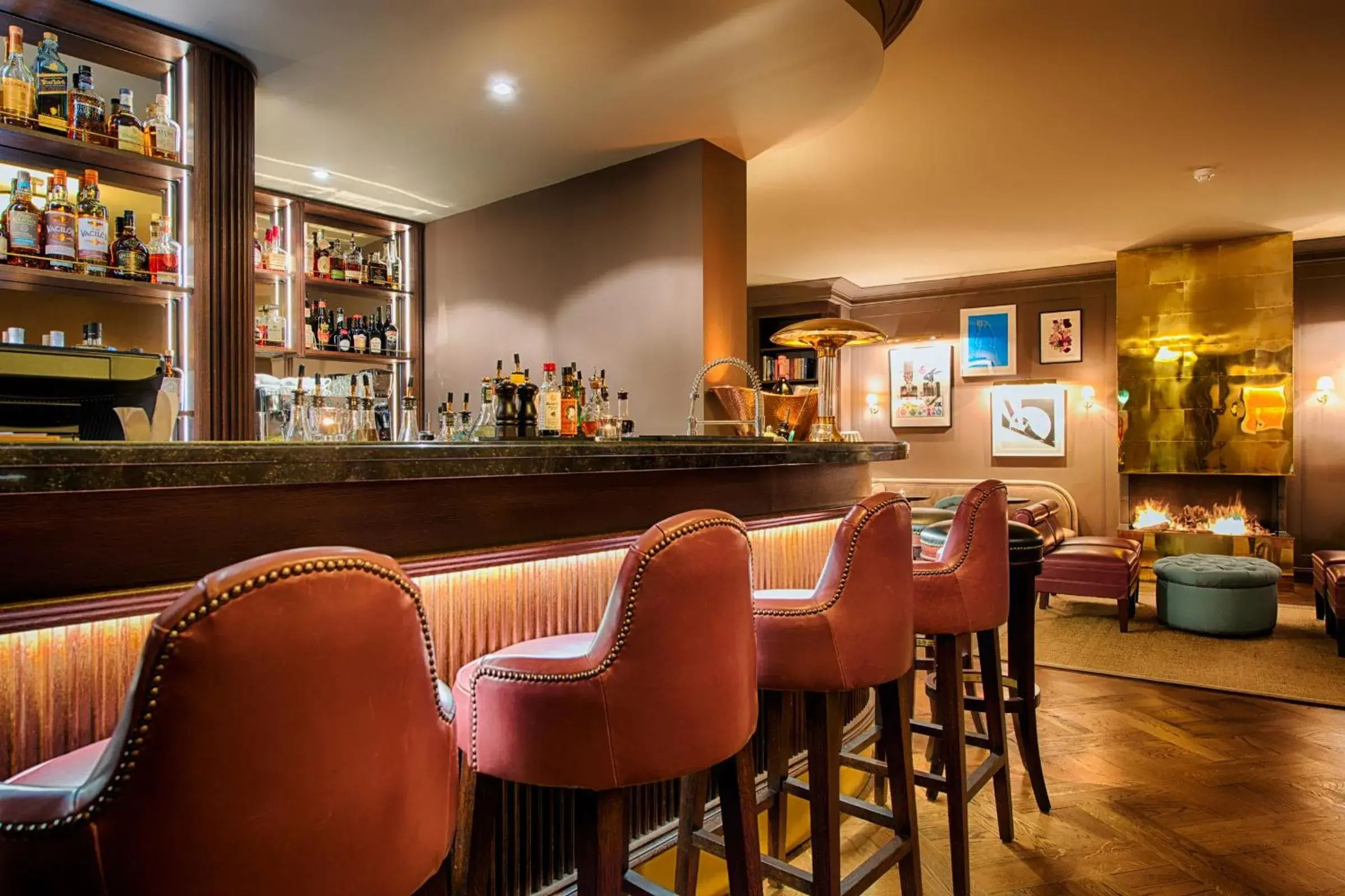 Lounge or bar in Mondrian Suites Berlin am Checkpoint Charlie Lounge or bar in Mondrian Suites Berlin am Checkpoint Charlie