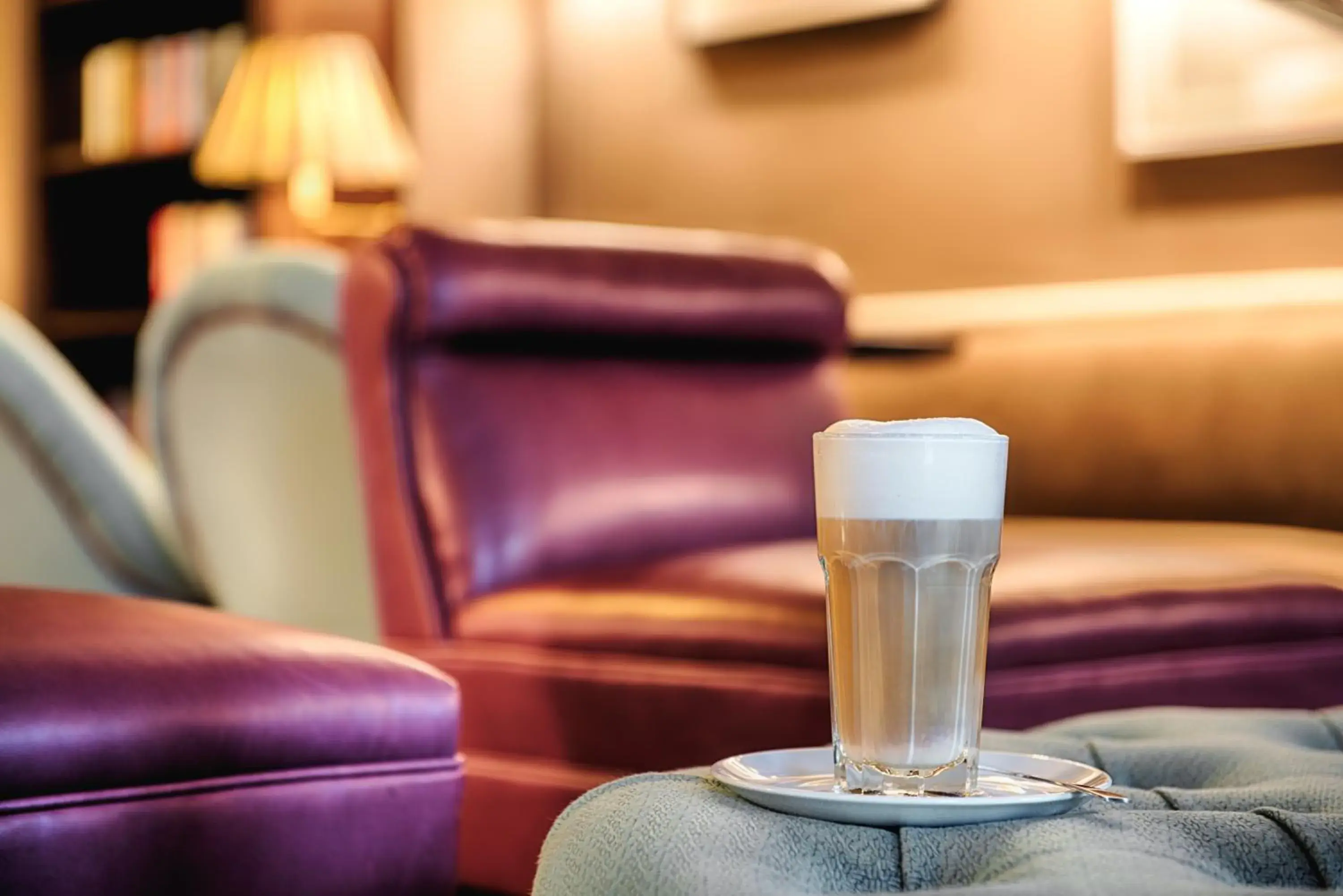 Lounge or bar in Mondrian Suites Berlin am Checkpoint Charlie Lounge or bar in Mondrian Suites Berlin am Checkpoint Charlie