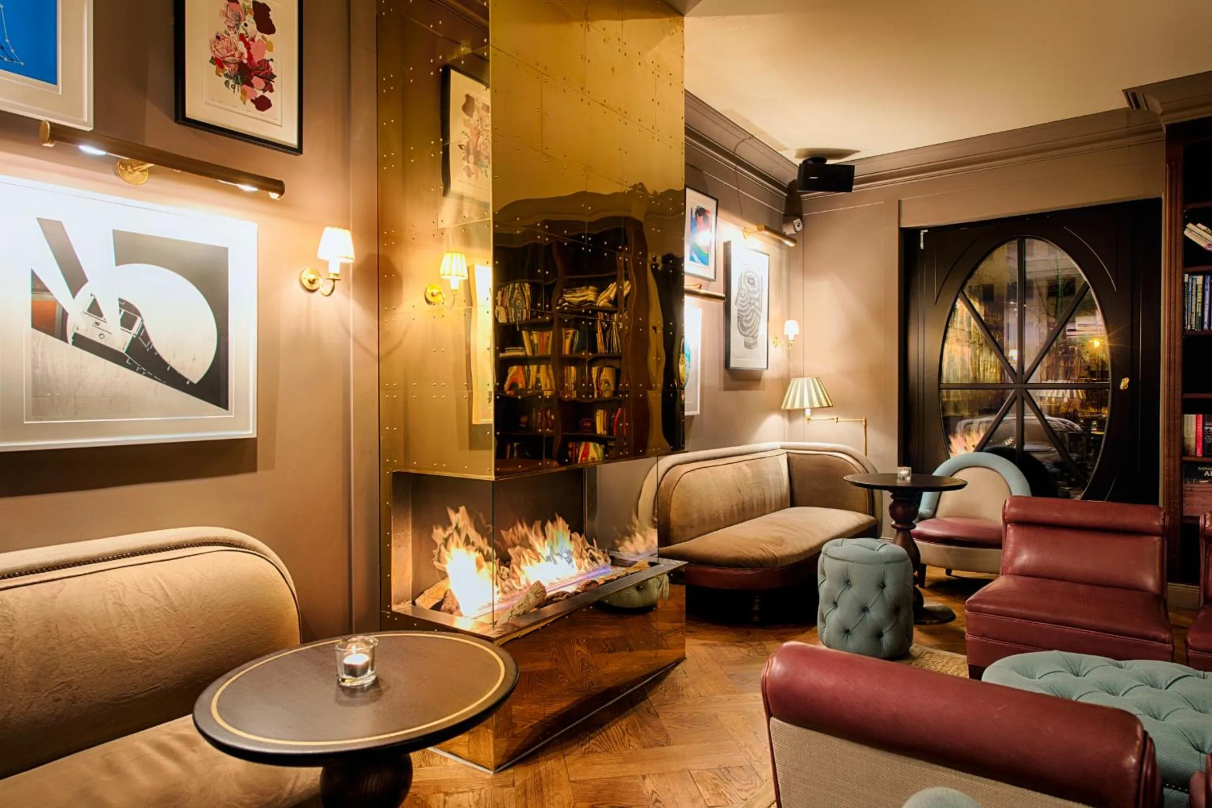 Lounge or bar in Mondrian Suites Berlin am Checkpoint Charlie