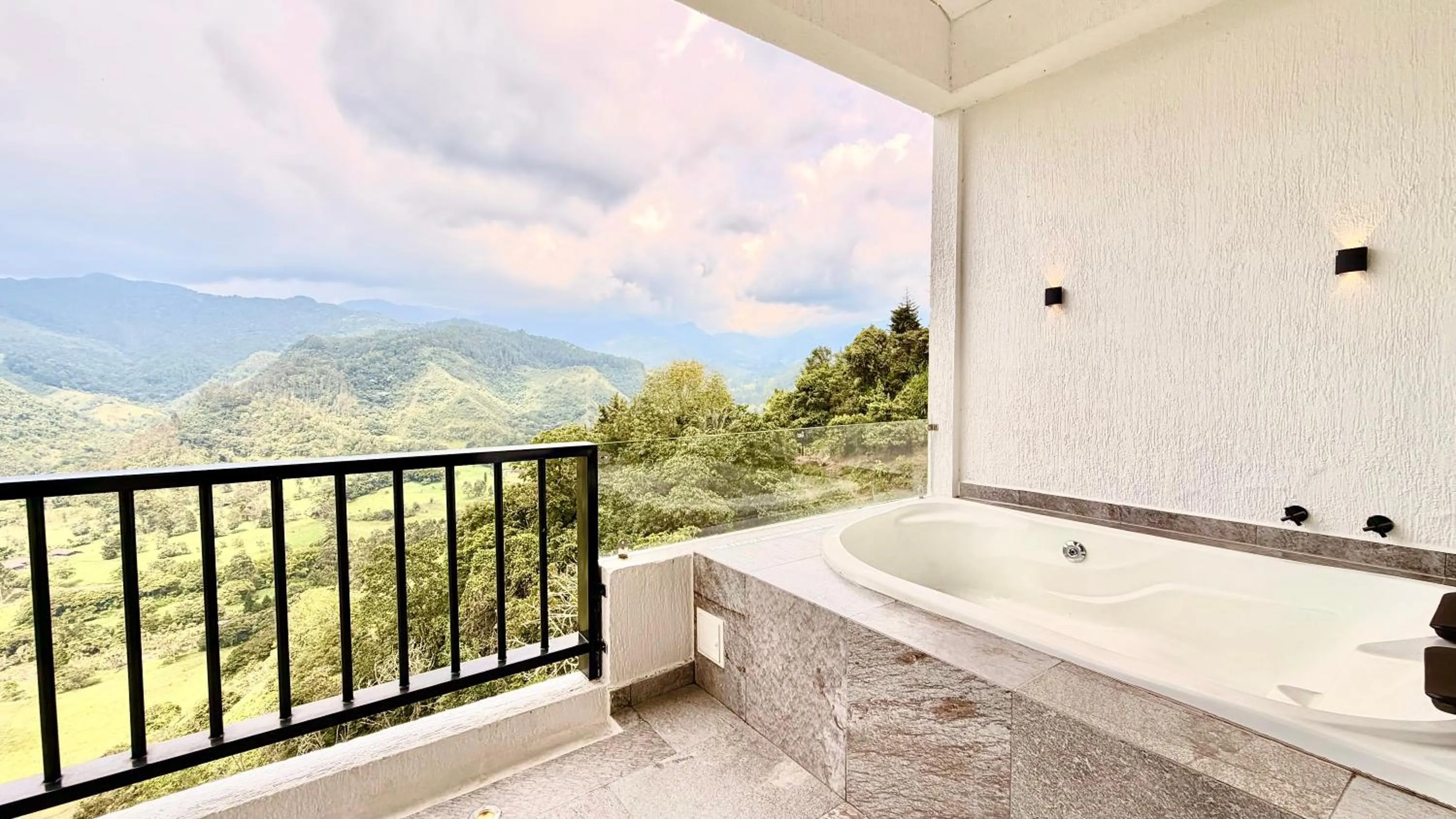 Mountain view in Hotel El Mirador del Cocora