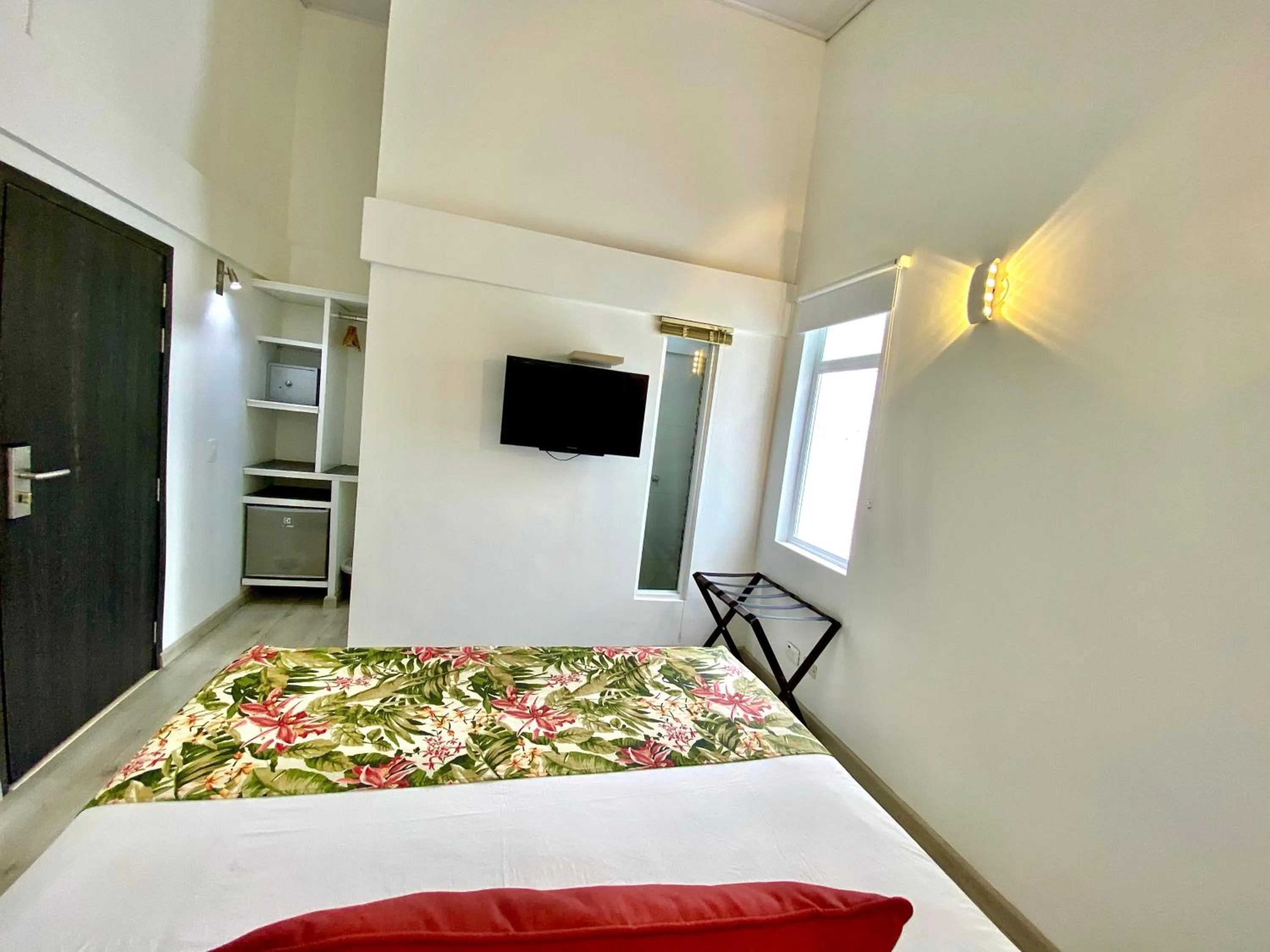 Photo of the whole room, Bed in Hotel El Mirador del Cocora