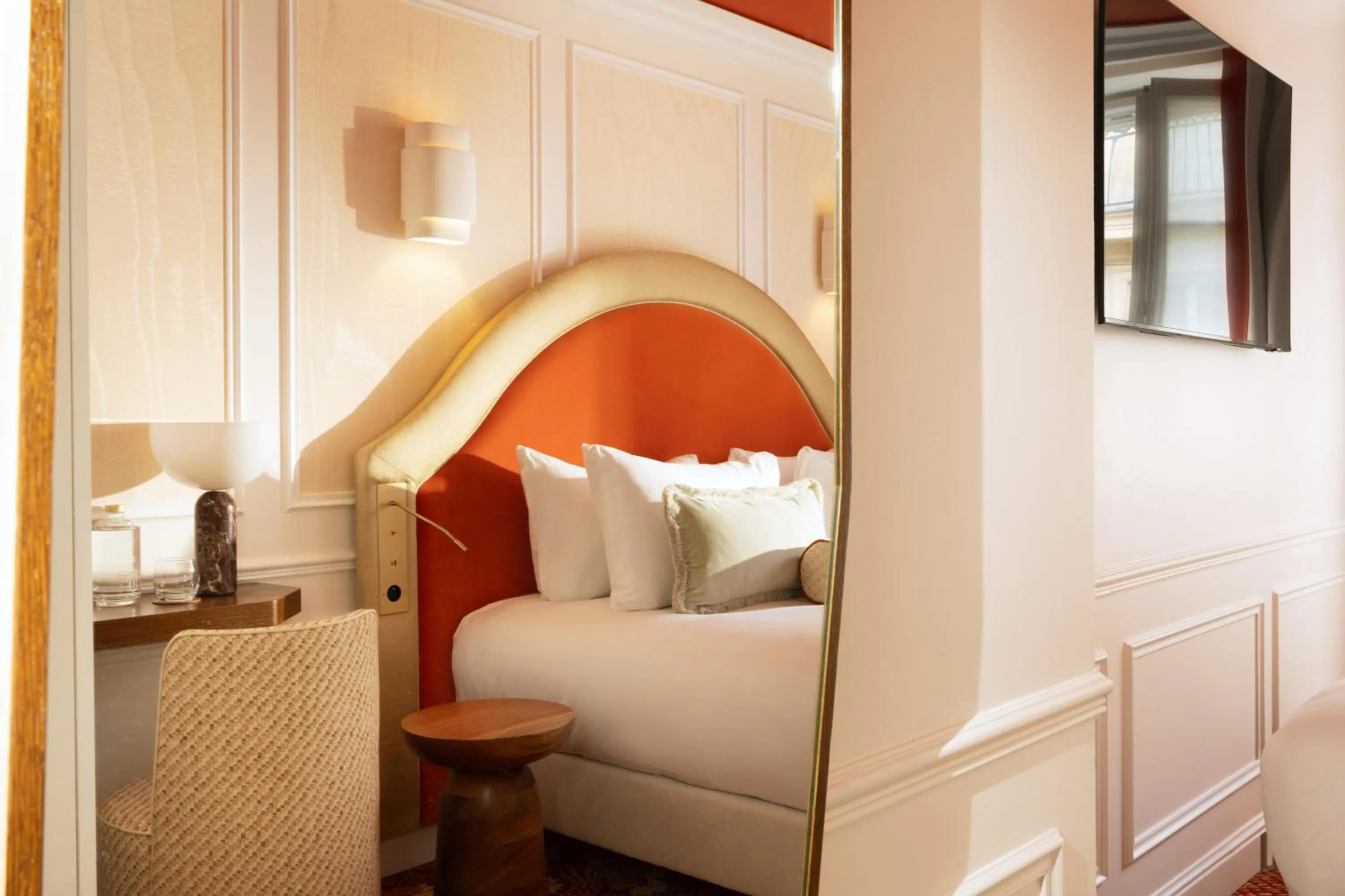 Bedroom, Bed in Almarine Eiffel Hotel & Spa by Malone