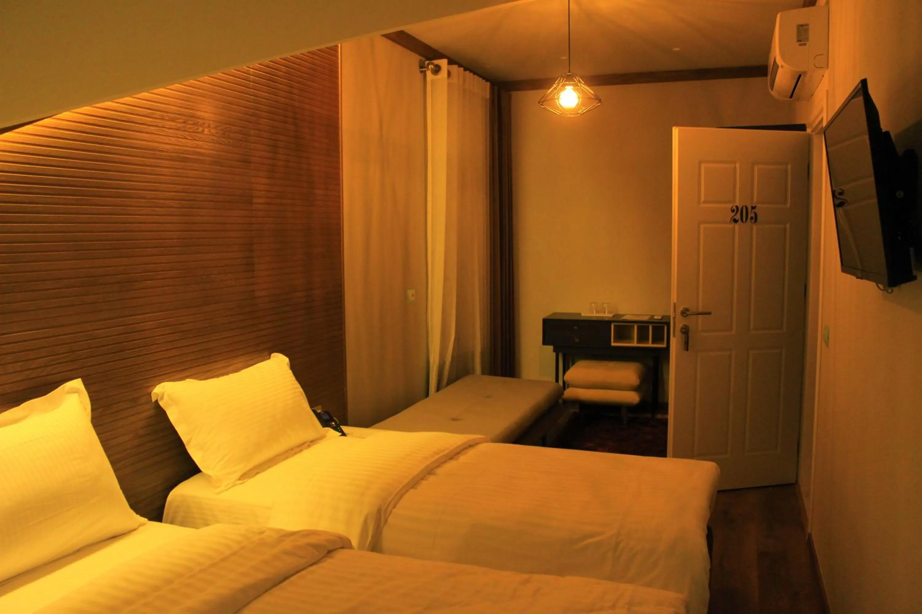 Bedroom, Bed in Chateau Fasel