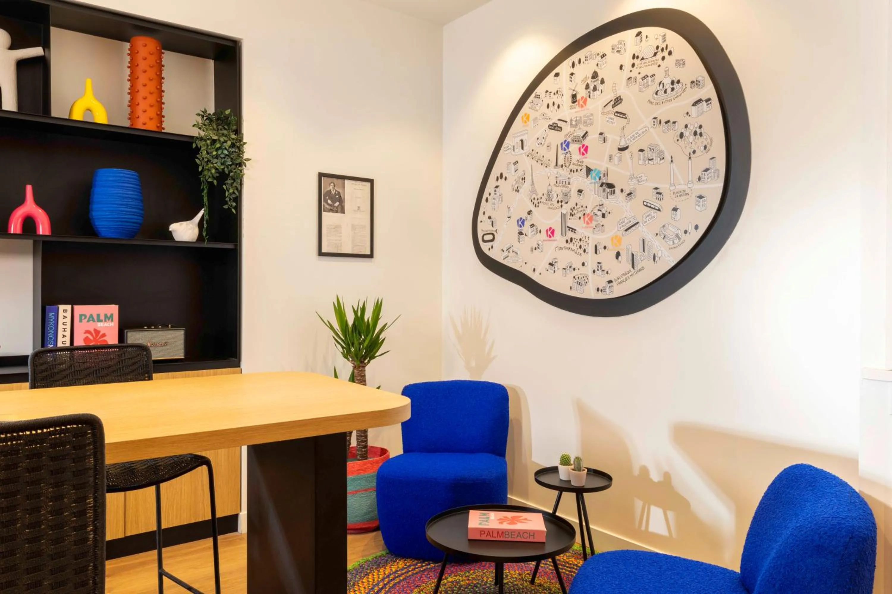 Living room in Korner Louvre