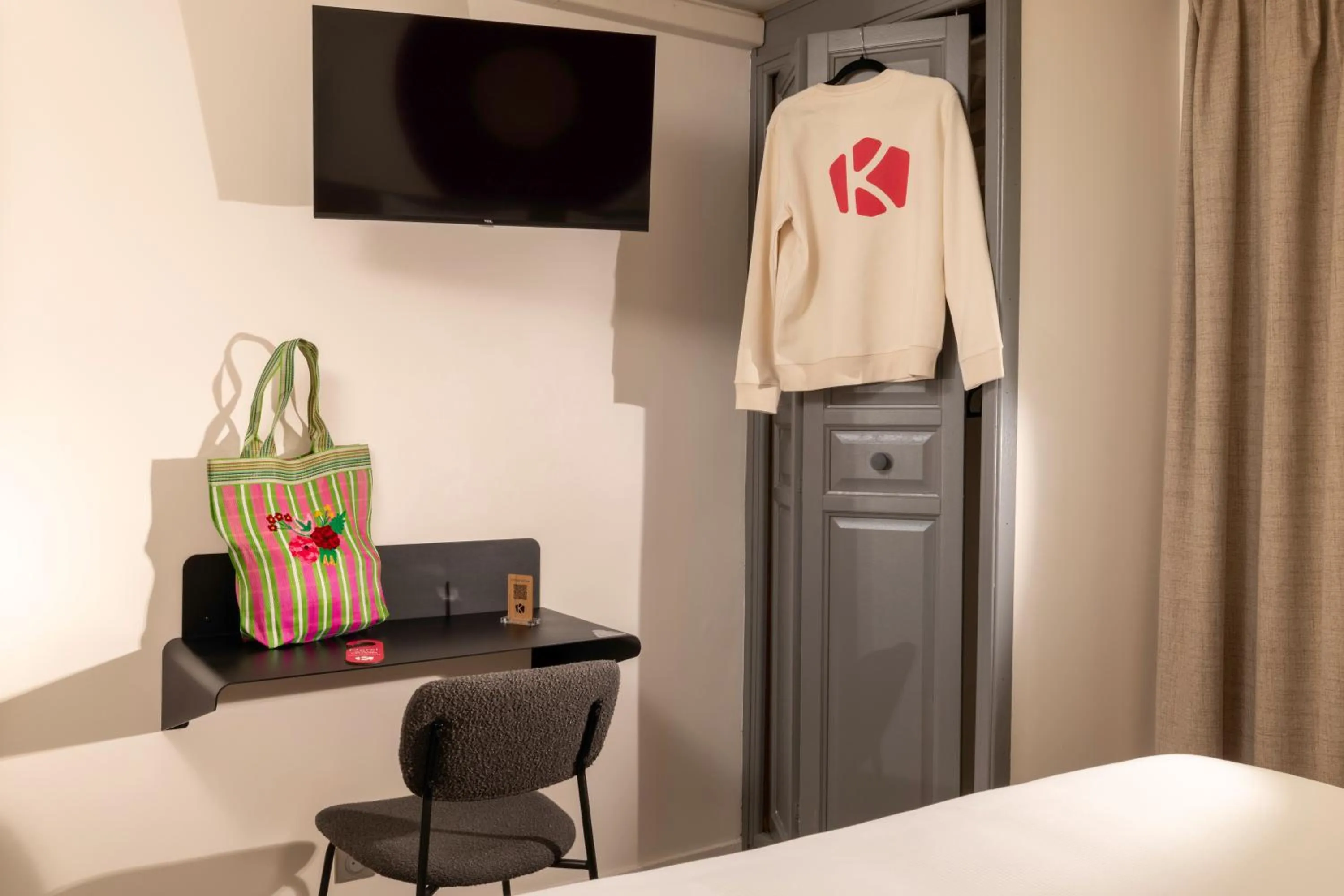 TV and multimedia in Korner Louvre