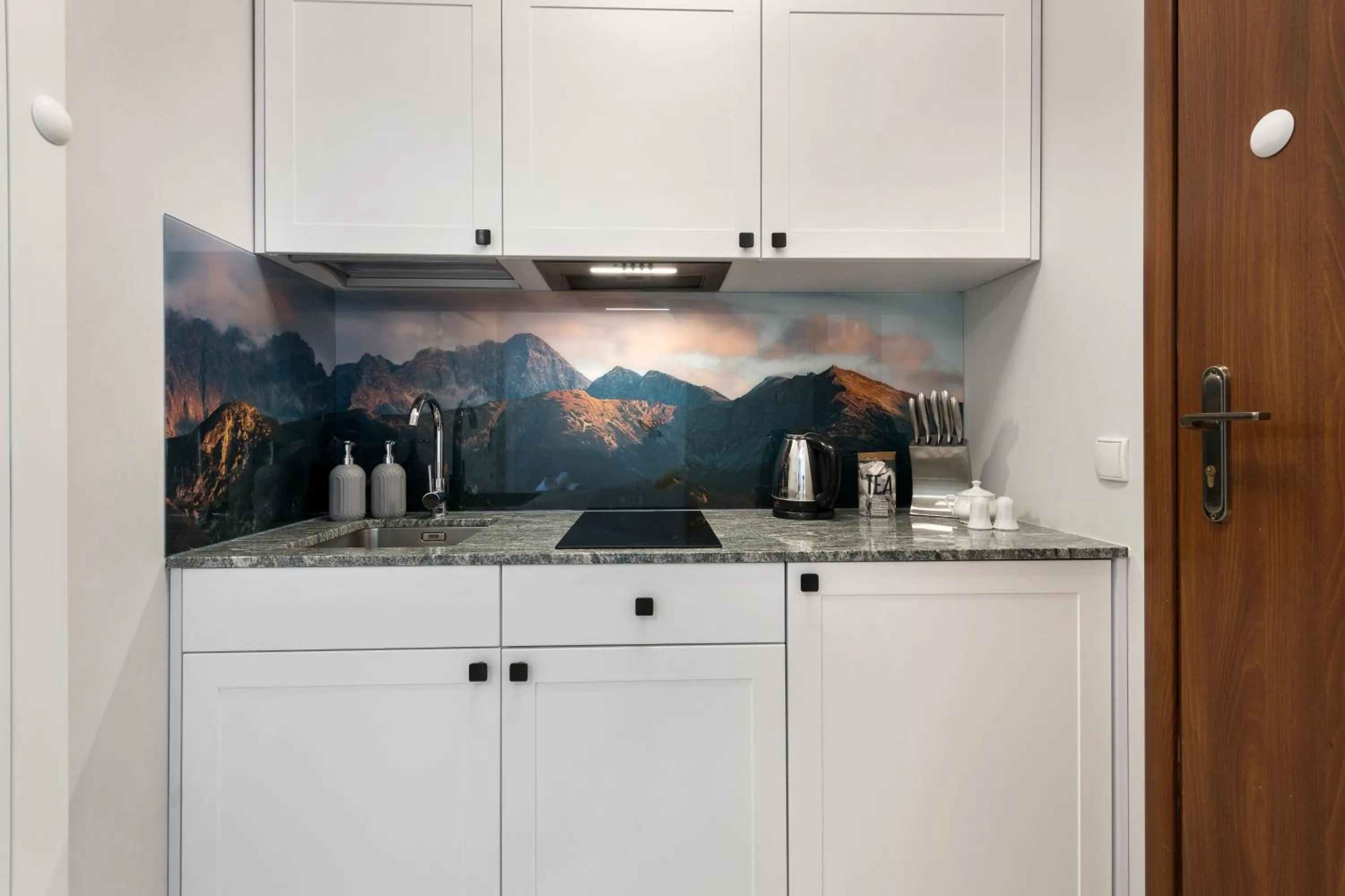 Coffee/tea facilities in Willa Regle