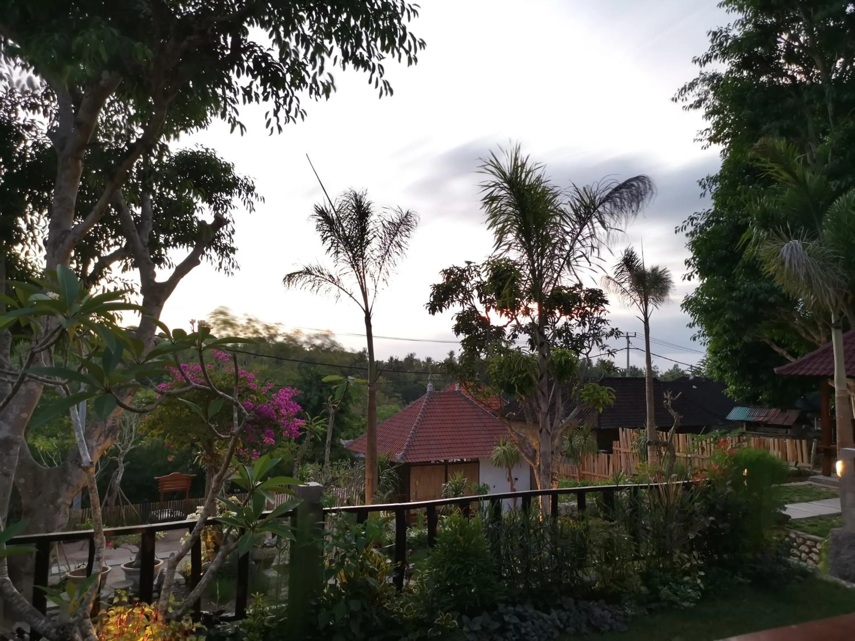 Neighbourhood in Kamasan Cottage By Reccoma