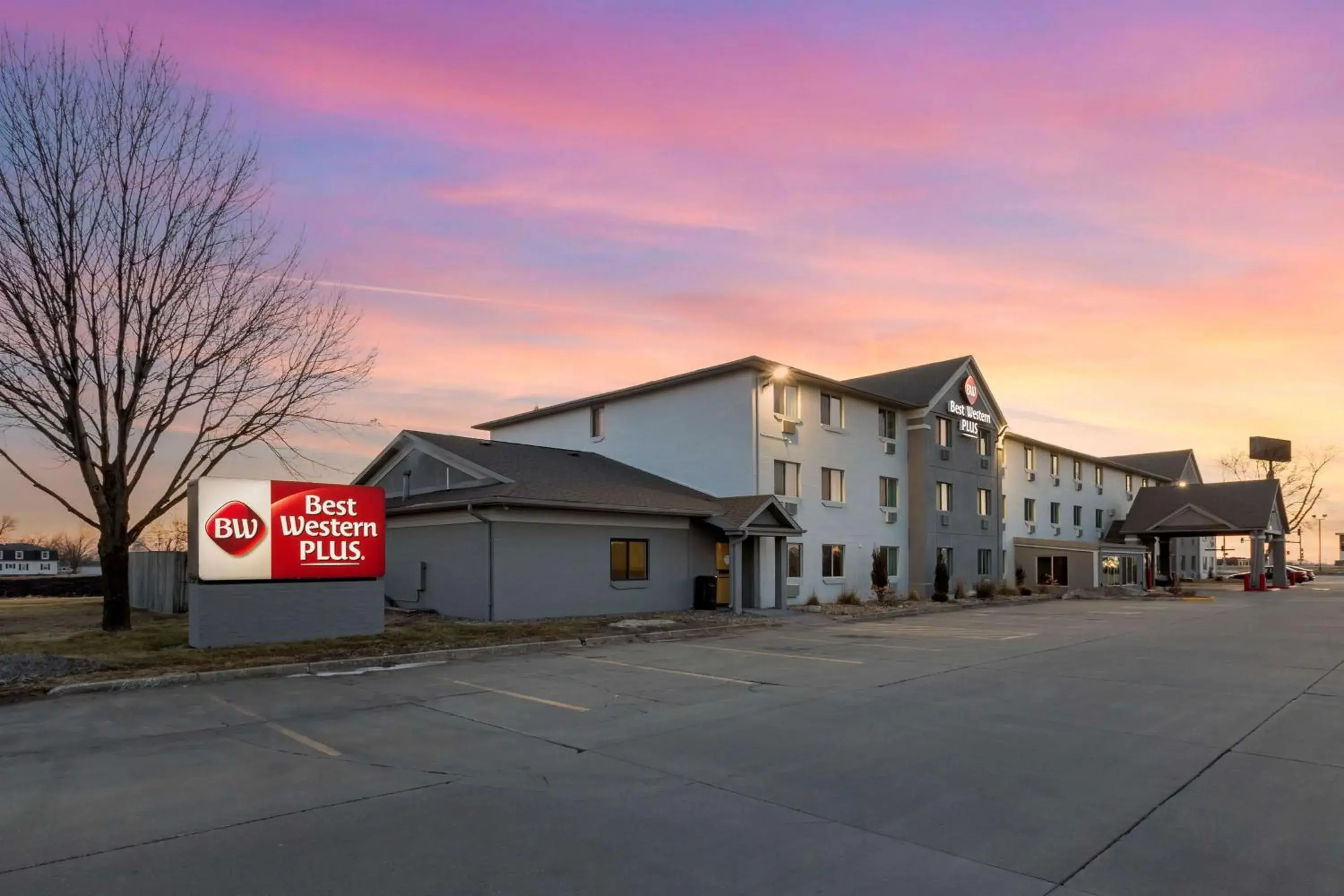 Property building in Best Western Plus Altoona Inn Property building in Best Western Plus Altoona Inn